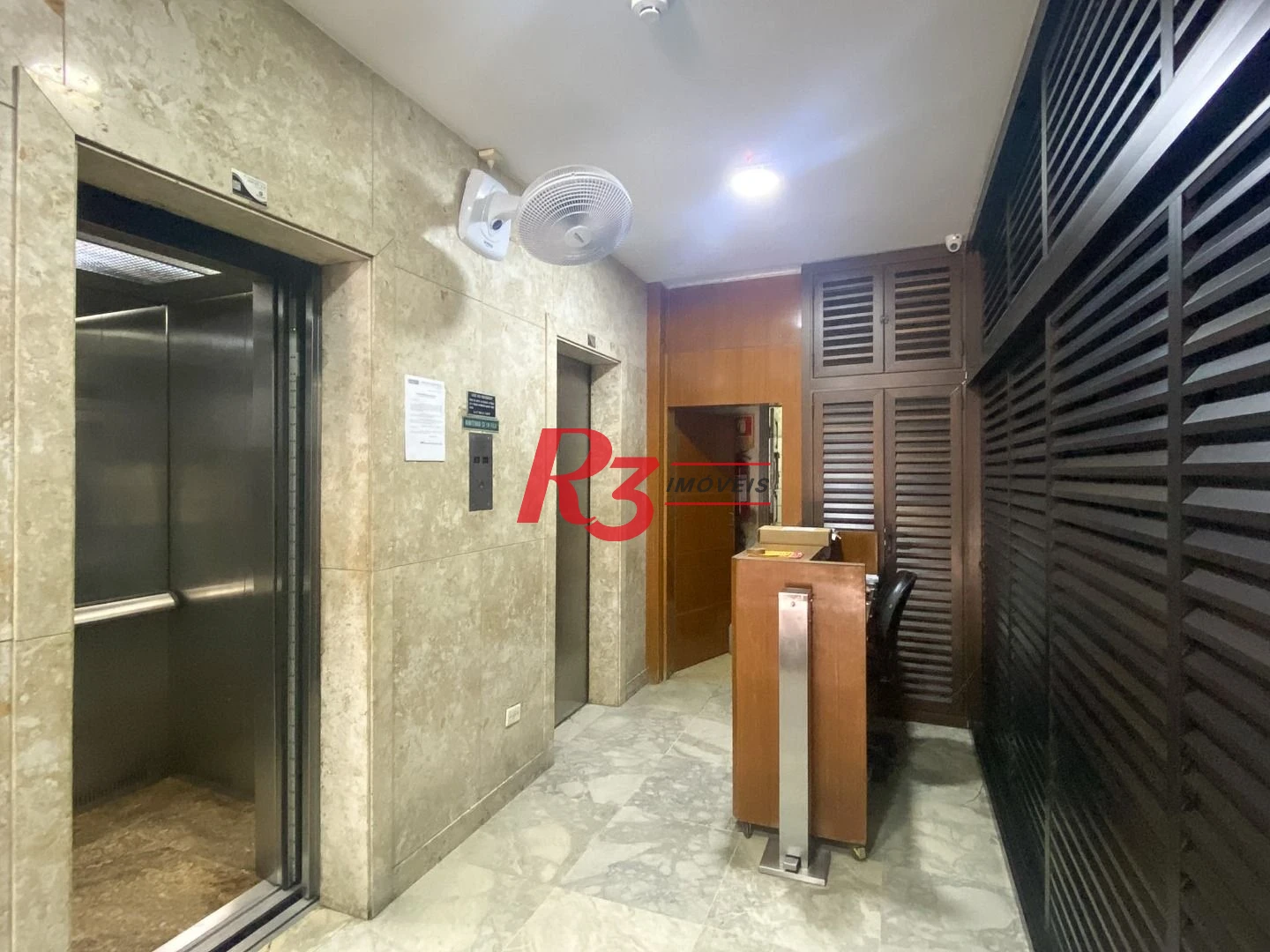 Sala à venda, 78 m² por R$ 320.000,00 - Centro - Santos/SP