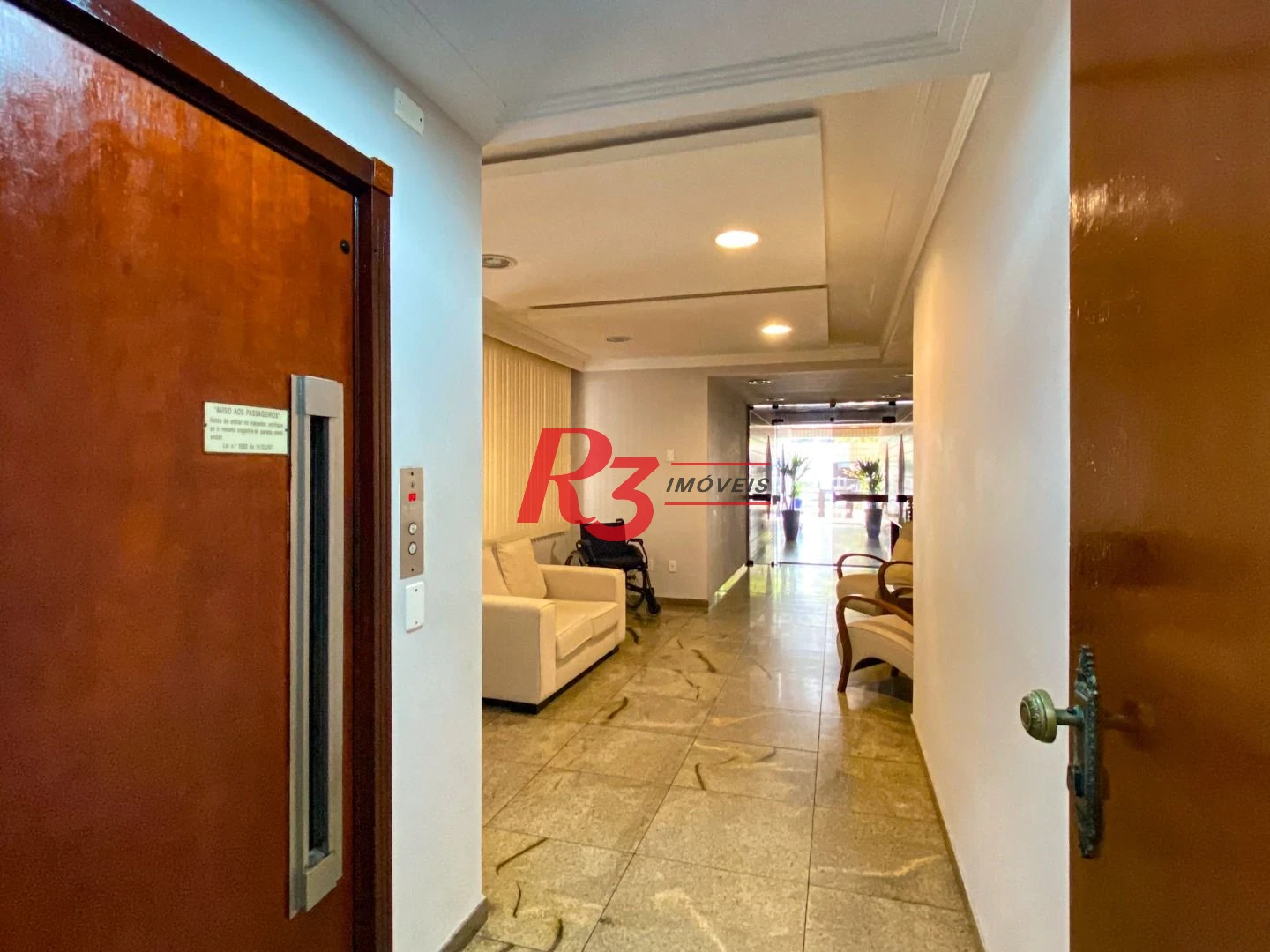 Apartamento com 3 dormitórios à venda, 115 m² por R$ 1.400.000,00 - Gonzaga - Santos/SP
