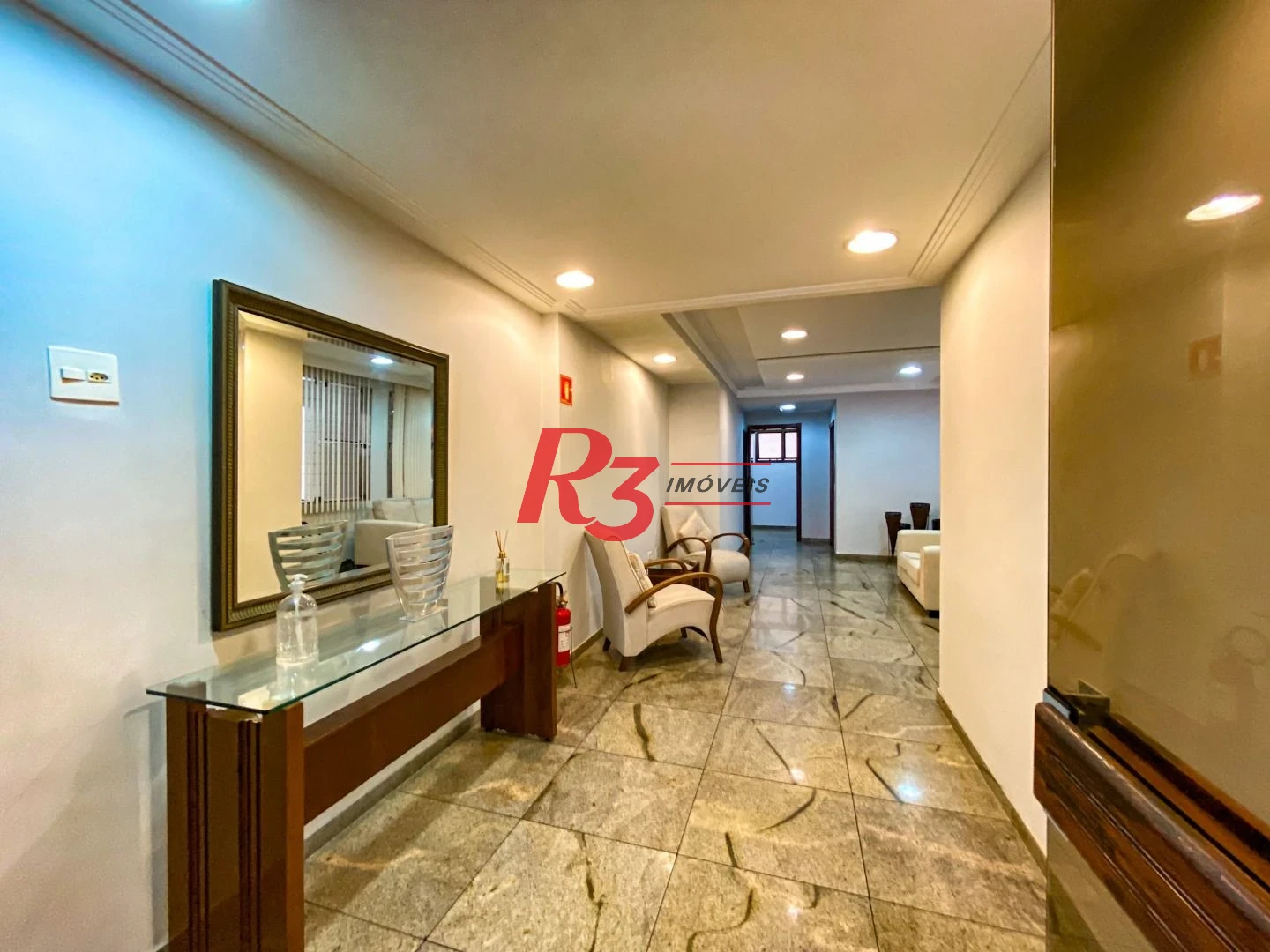 Apartamento com 3 dormitórios à venda, 115 m² por R$ 1.400.000,00 - Gonzaga - Santos/SP