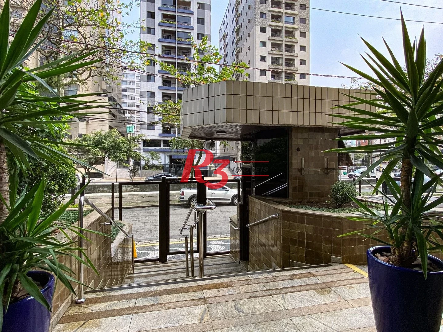 Apartamento com 3 dormitórios à venda, 115 m² por R$ 1.400.000,00 - Gonzaga - Santos/SP