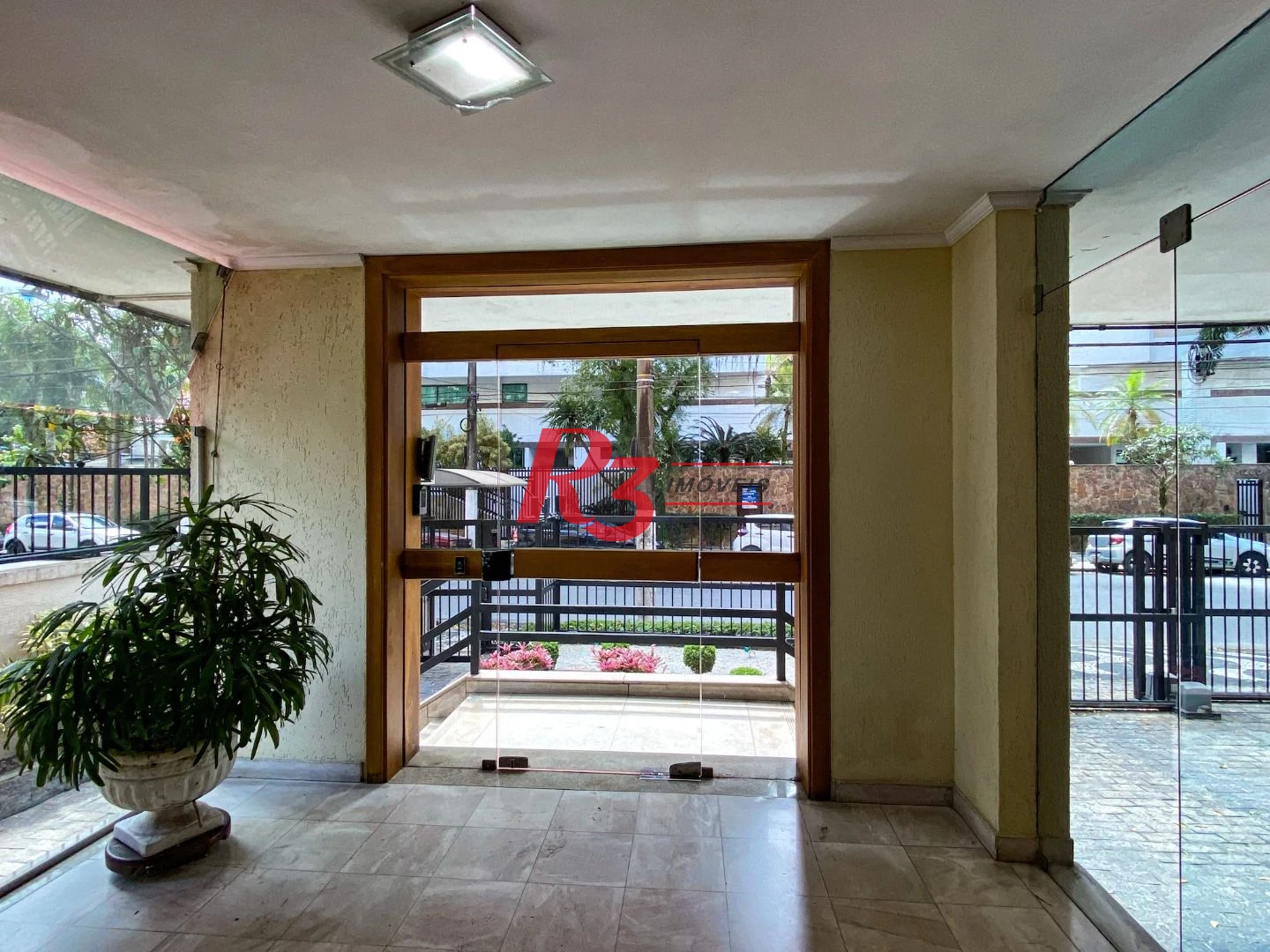 Apartamento com 3 dormitórios à venda, 183 m² por R$ 830.000,00 - Boqueirão - Santos/SP