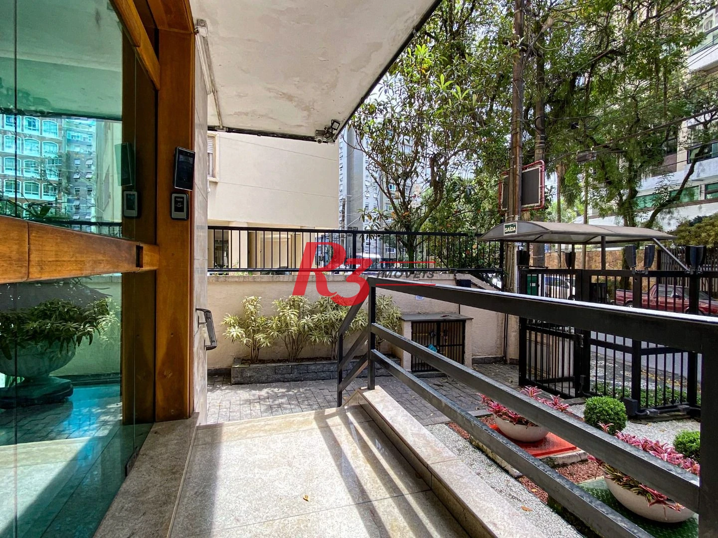 Apartamento com 3 dormitórios à venda, 183 m² por R$ 830.000,00 - Boqueirão - Santos/SP