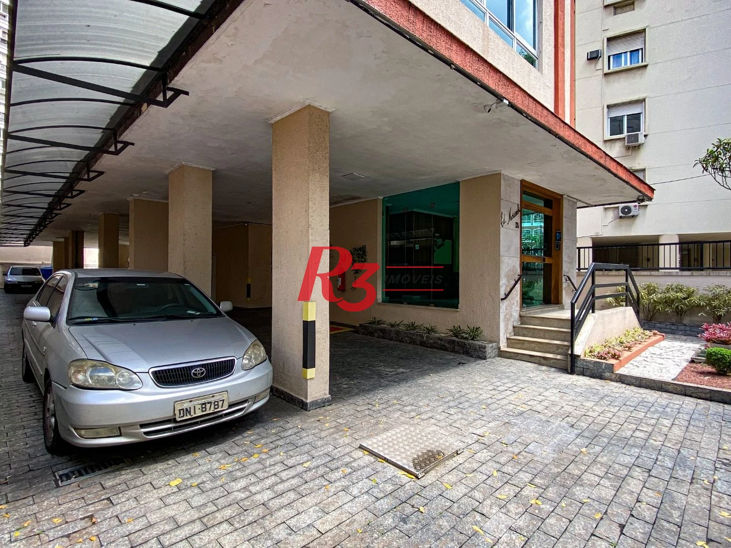 Apartamento com 3 dormitórios à venda, 183 m² por R$ 830.000,00 - Boqueirão - Santos/SP
