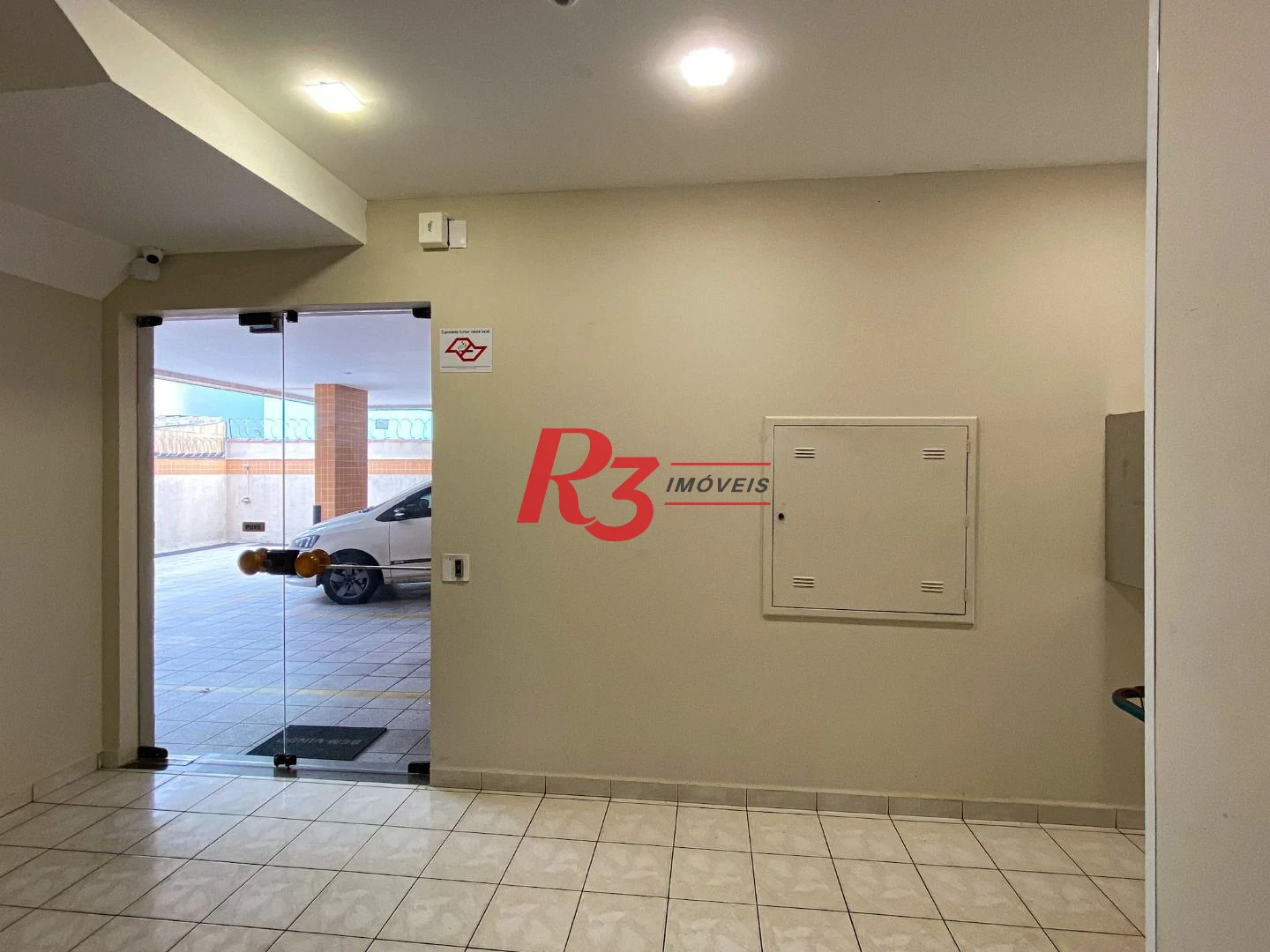 Apartamento para alugar, 94 m² por R$ 4.500,00/mês - Embaré - Santos/SP