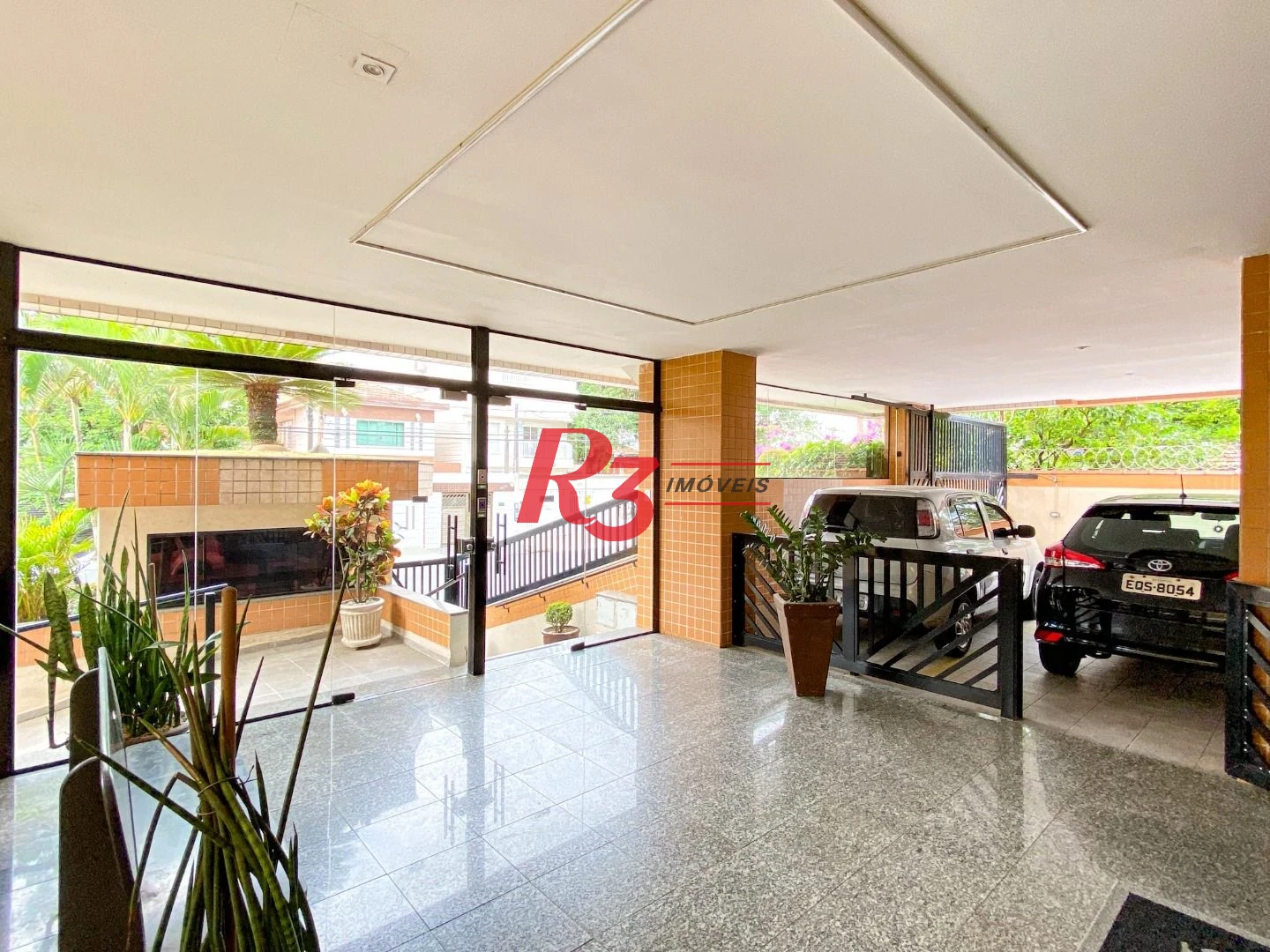 Apartamento para alugar, 94 m² por R$ 4.500,00/mês - Embaré - Santos/SP