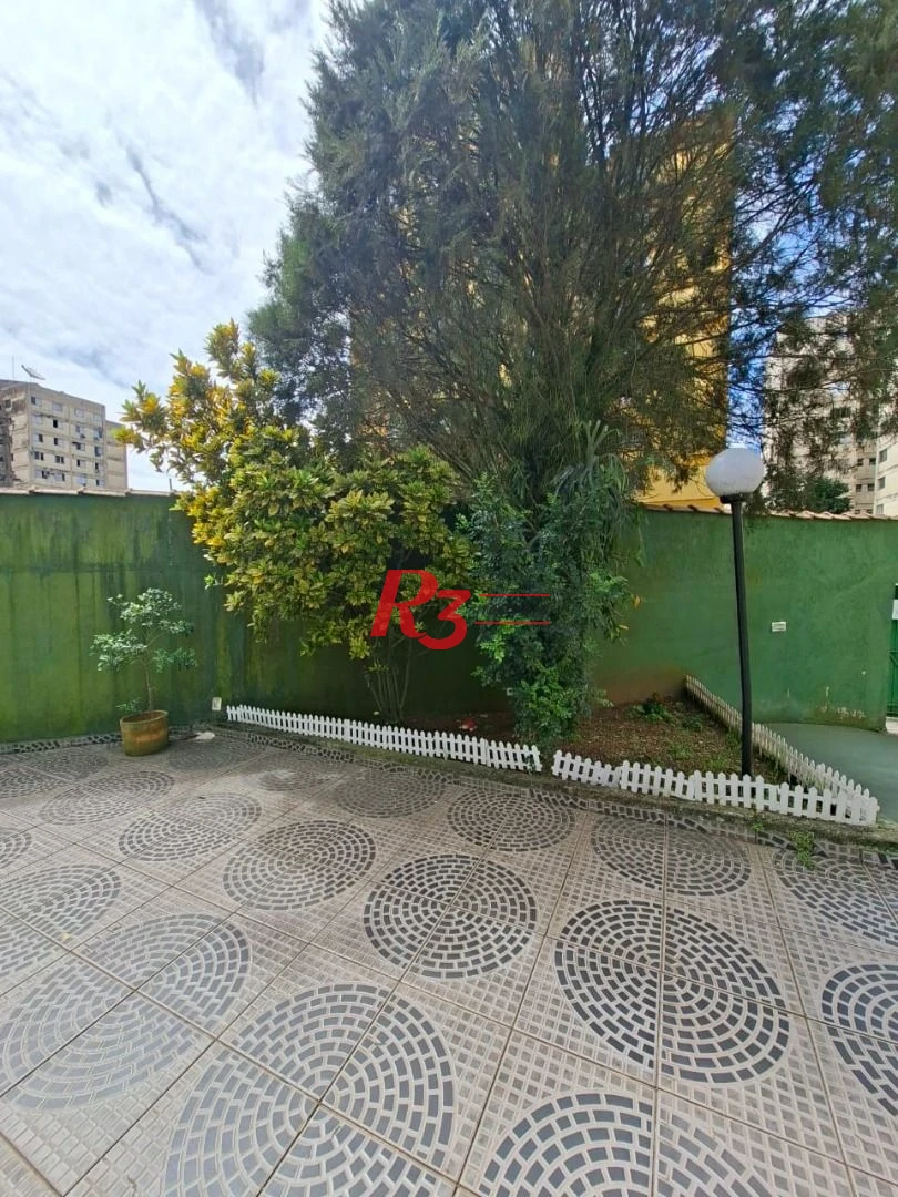 Apartamento com 2 dormitórios à venda, 68 m² por R$ 300.000,00 - Saboó - Santos/SP