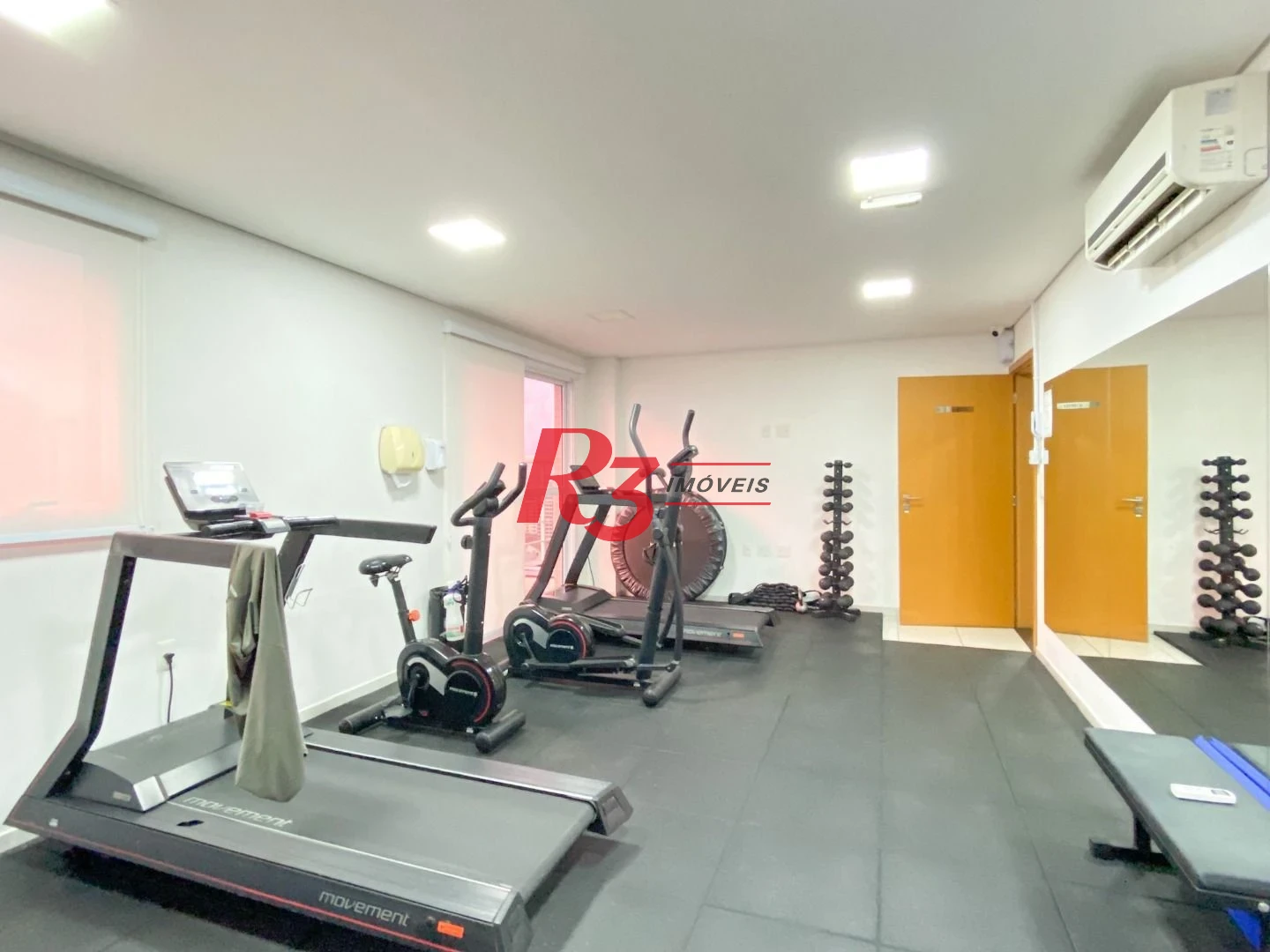 Apartamento com 1 dormitório para alugar, 51 m² por R$ 4.400,00/mês - Embaré - Santos/SP