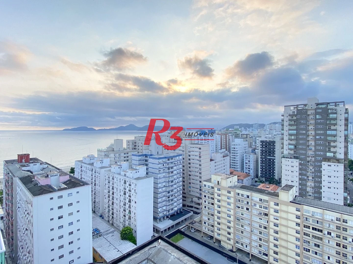 Apartamento com 1 dormitório para alugar, 51 m² por R$ 4.400,00/mês - Embaré - Santos/SP