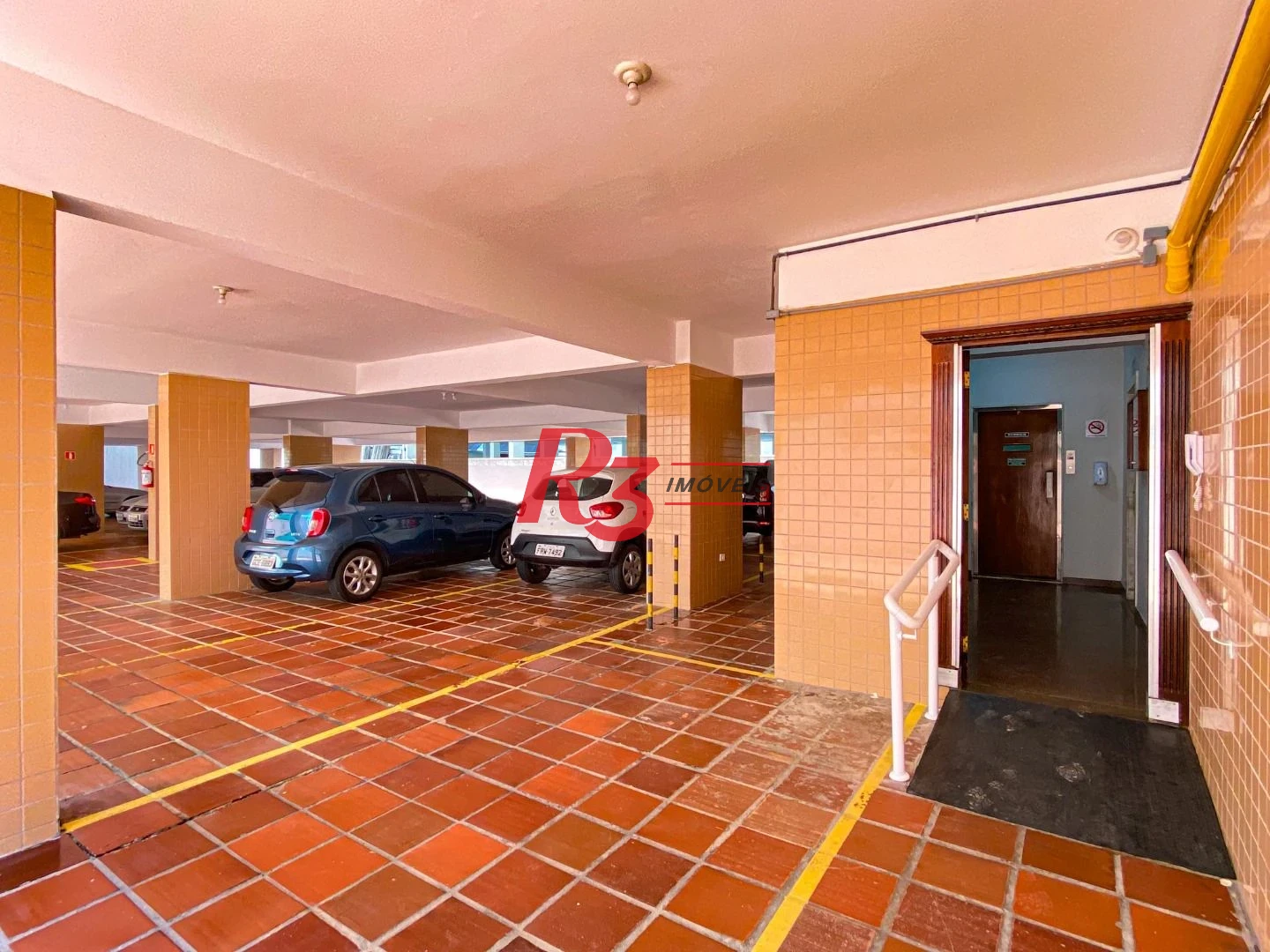 Apartamento com 2 dormitórios à venda, 118 m² por R$ 660.000,00 - Ponta da Praia - Santos/SP