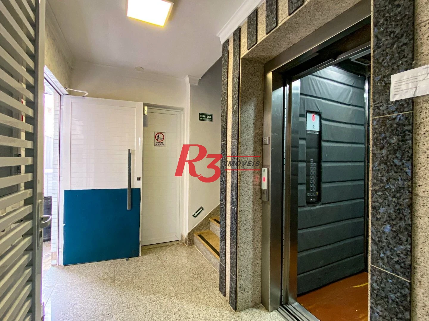 Studio com 1 dormitório à venda, 35 m² por R$ 400.000,00 - Gonzaga - Santos/SP