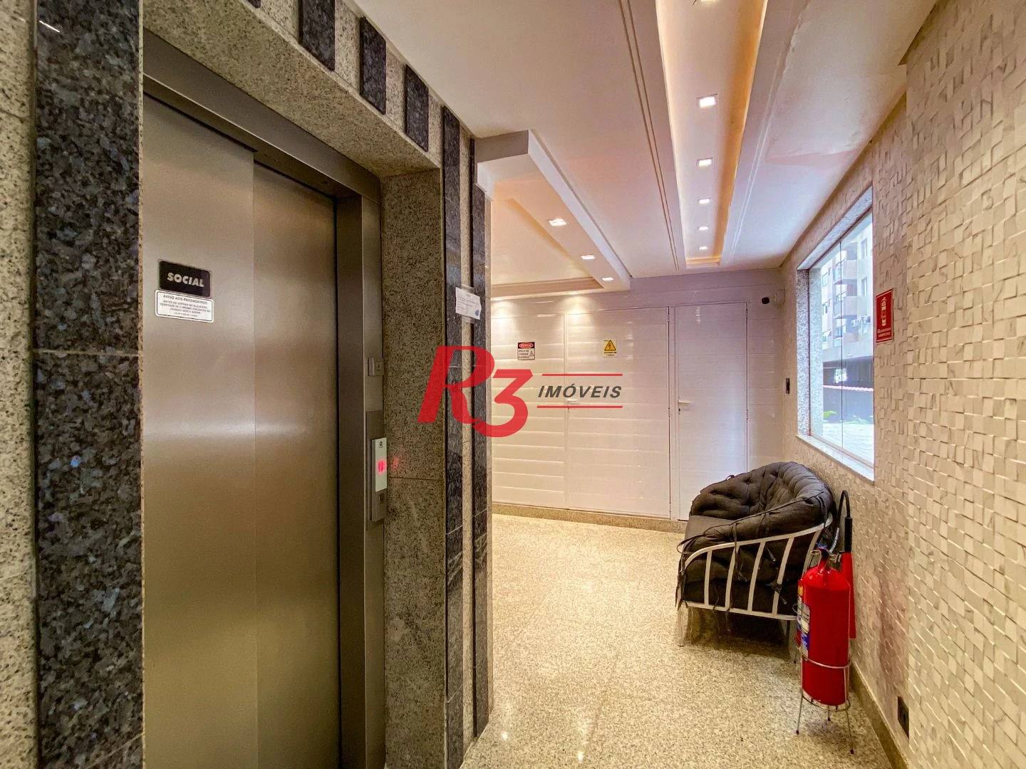 Studio com 1 dormitório à venda, 35 m² por R$ 400.000,00 - Gonzaga - Santos/SP