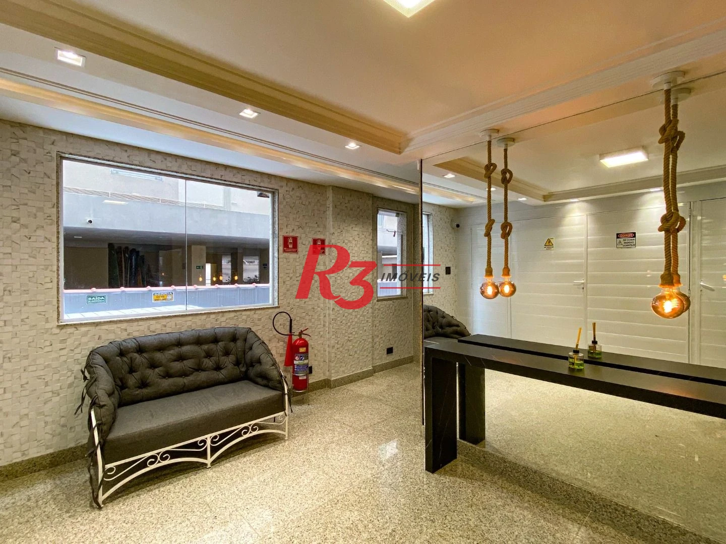Studio com 1 dormitório à venda, 35 m² por R$ 400.000,00 - Gonzaga - Santos/SP