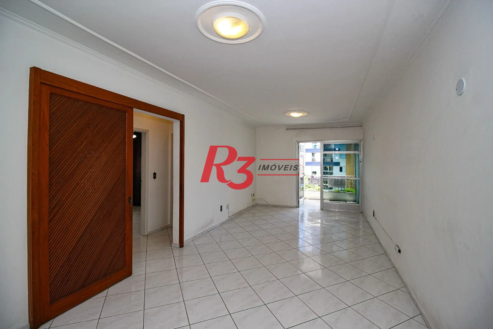 Apartamento com 3 dormitórios à venda, 120 m² por R$ 686.000,00 - Campo Grande - Santos/SP