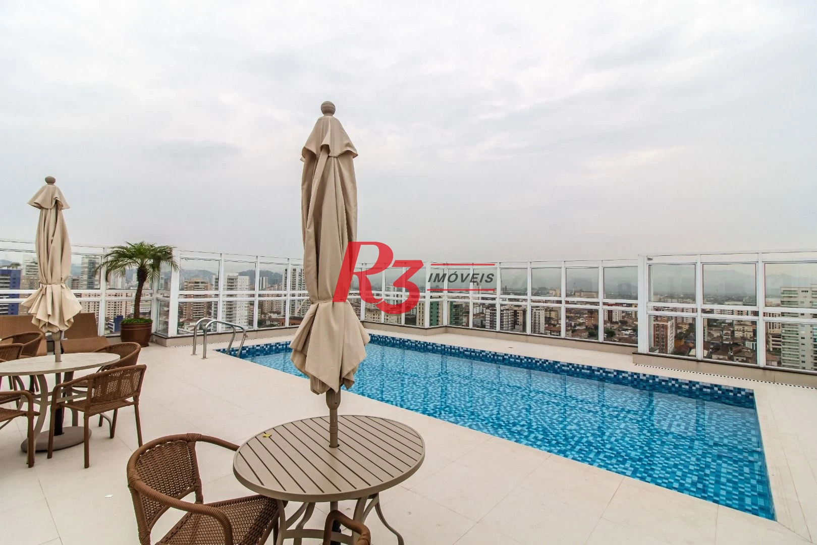 Apartamento com 1 dormitório para alugar, 52 m² por R$ 4.200,00/mês - Aparecida - Santos/SP