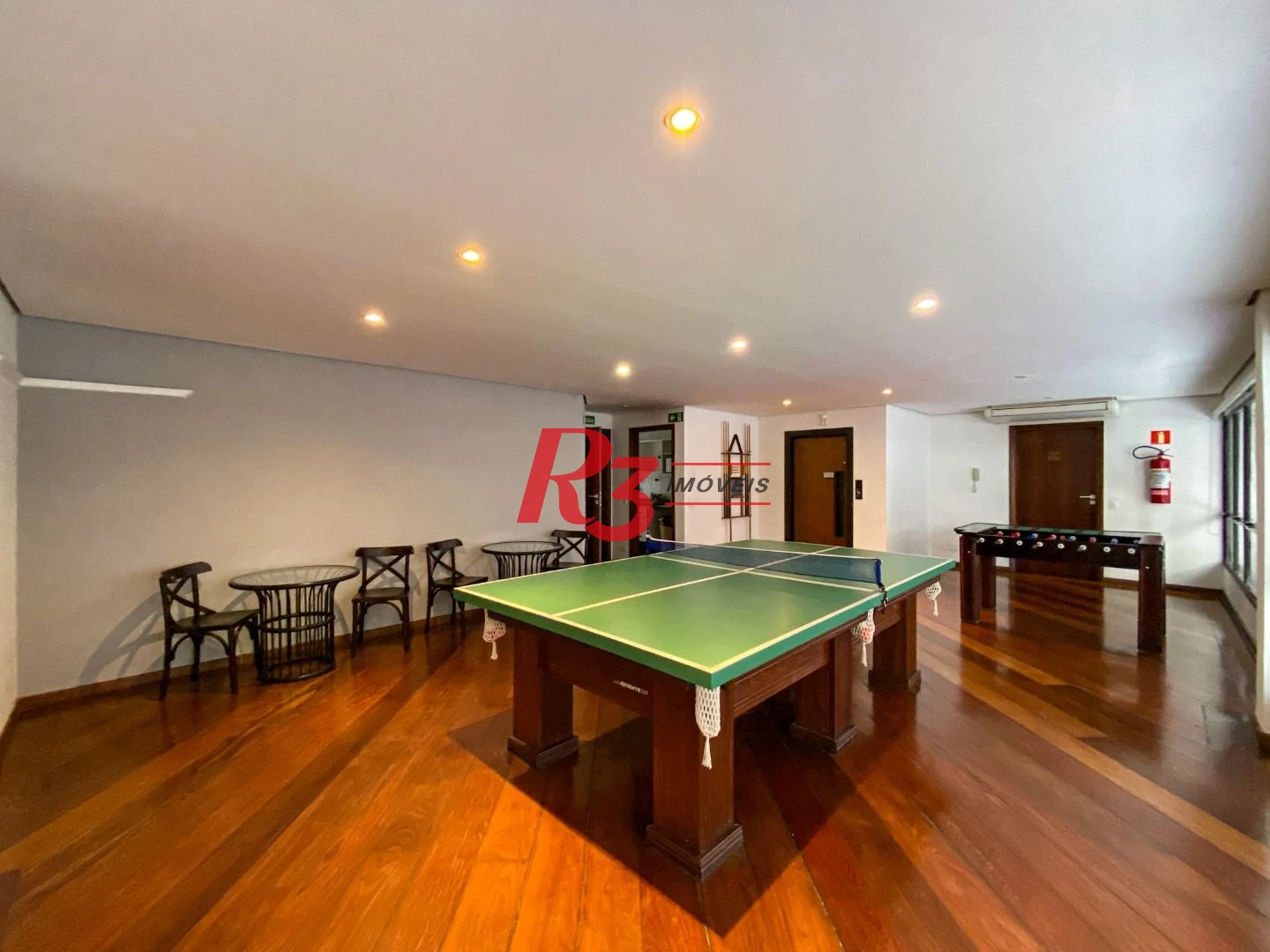 Apartamento com 3 dormitórios à venda, 143 m² por R$ 1.850.000,00 - Aparecida - Santos/SP