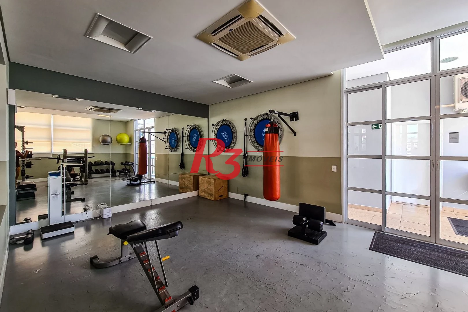 Apartamento à venda, 155 m² por R$ 2.740.000,00 - Embaré - Santos/SP