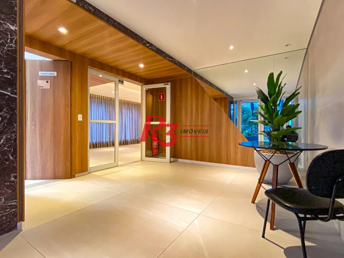 Apartamento para alugar, 87 m² por R$ 7.500,00/mês - Gonzaga - Santos/SP