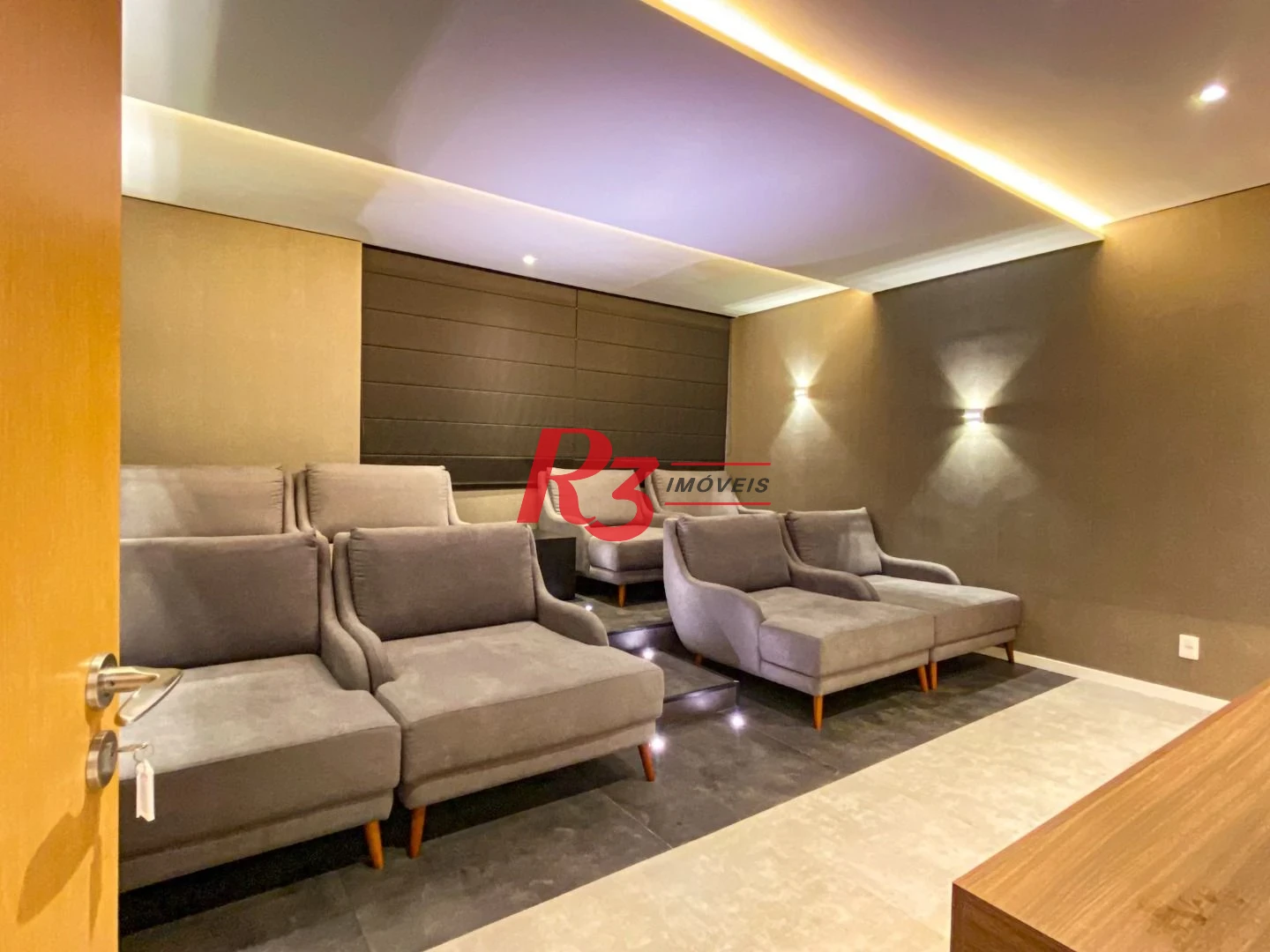 Apartamento para alugar, 87 m² por R$ 7.500,00/mês - Gonzaga - Santos/SP