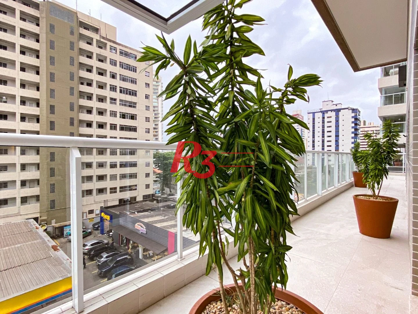 Apartamento para alugar, 87 m² por R$ 7.500,00/mês - Gonzaga - Santos/SP