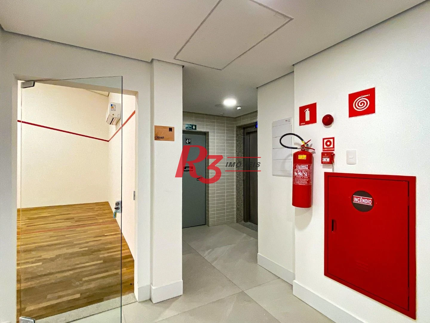 Apartamento para alugar, 87 m² por R$ 7.500,00/mês - Gonzaga - Santos/SP