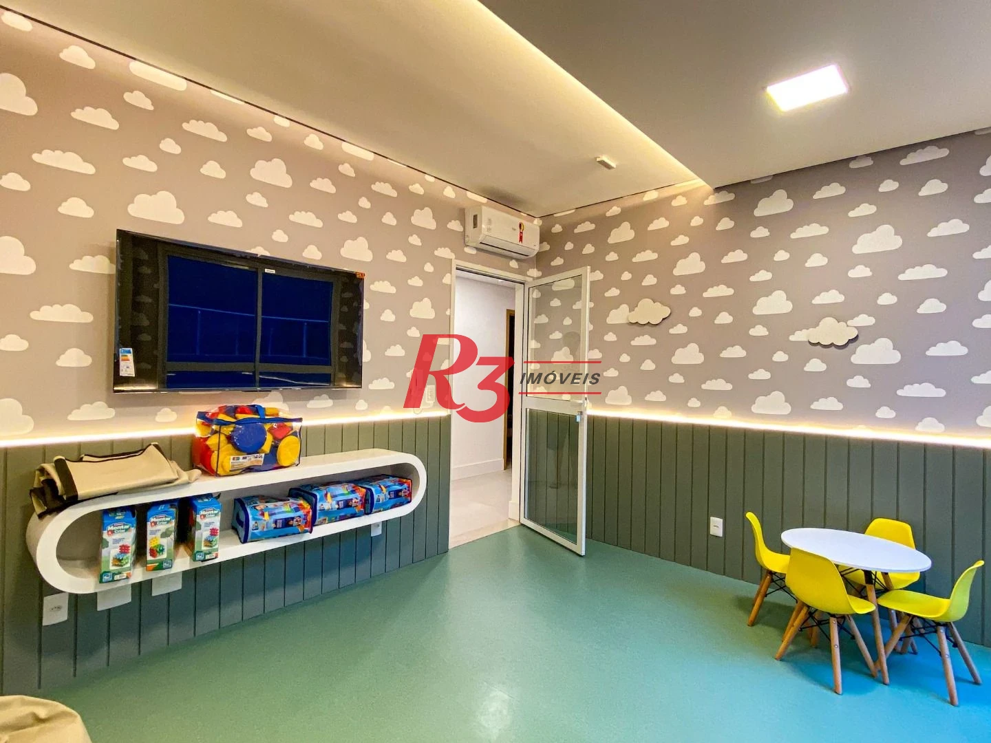 Apartamento para alugar, 87 m² por R$ 7.500,00/mês - Gonzaga - Santos/SP