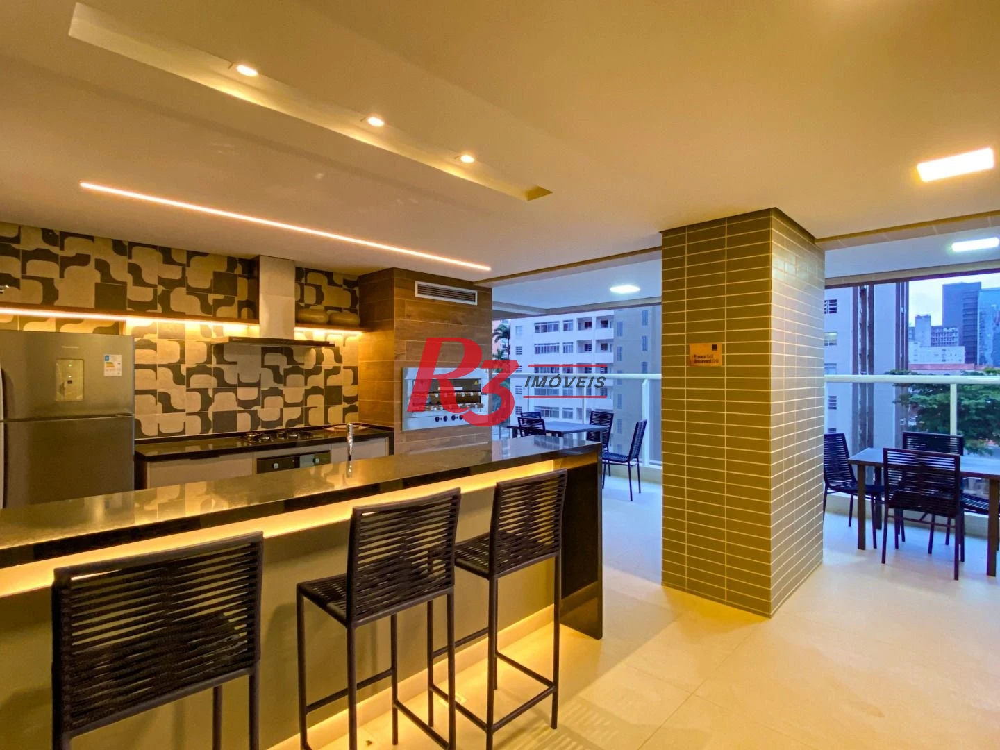 Apartamento para alugar, 87 m² por R$ 7.500,00/mês - Gonzaga - Santos/SP
