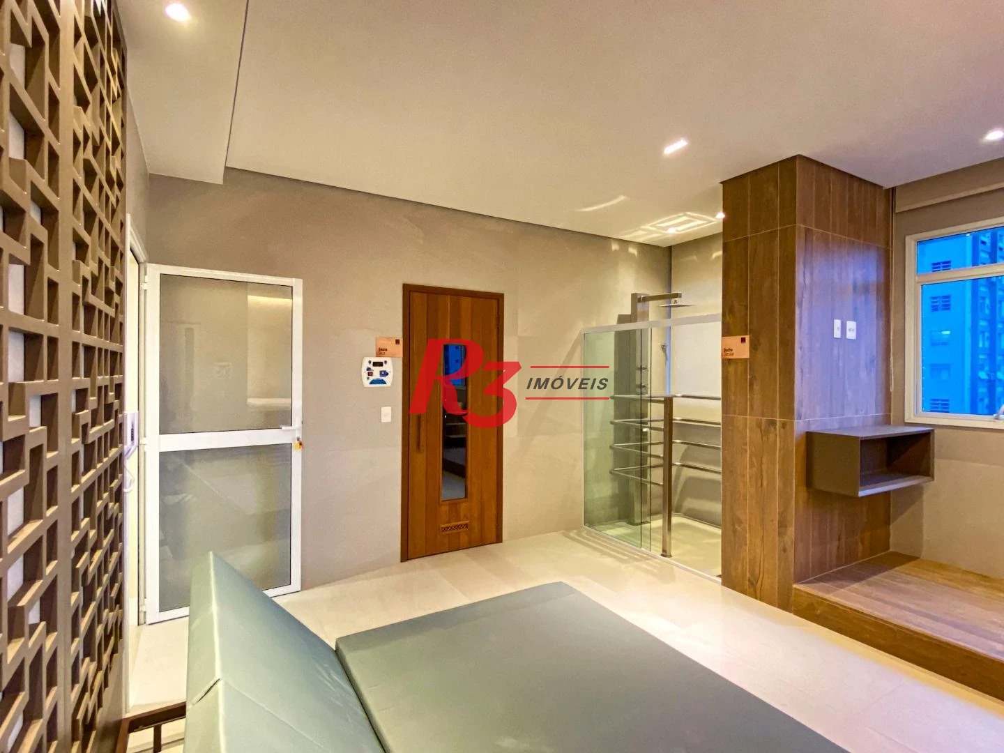 Apartamento para alugar, 87 m² por R$ 7.500,00/mês - Gonzaga - Santos/SP