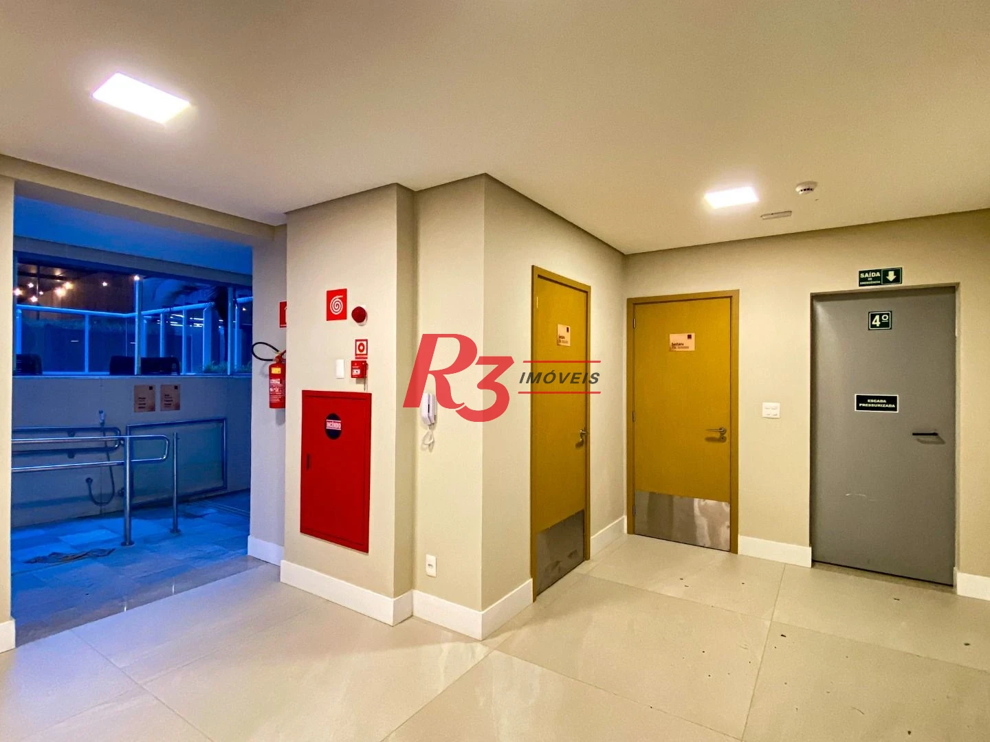 Apartamento para alugar, 87 m² por R$ 7.500,00/mês - Gonzaga - Santos/SP