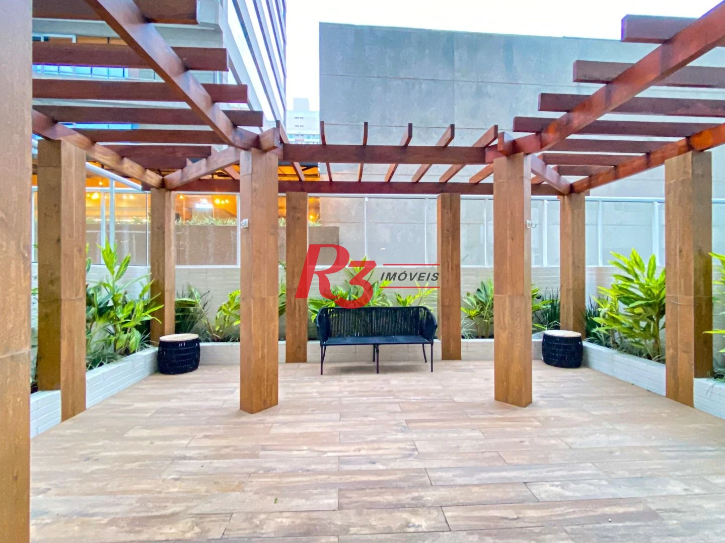 Apartamento para alugar, 87 m² por R$ 7.500,00/mês - Gonzaga - Santos/SP