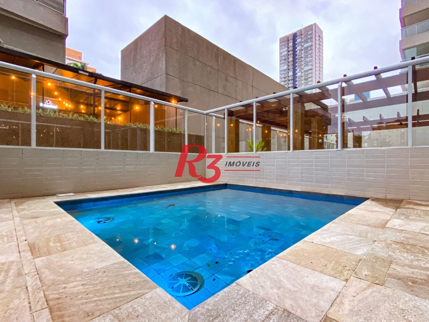 Apartamento para alugar, 87 m² por R$ 7.500,00/mês - Gonzaga - Santos/SP
