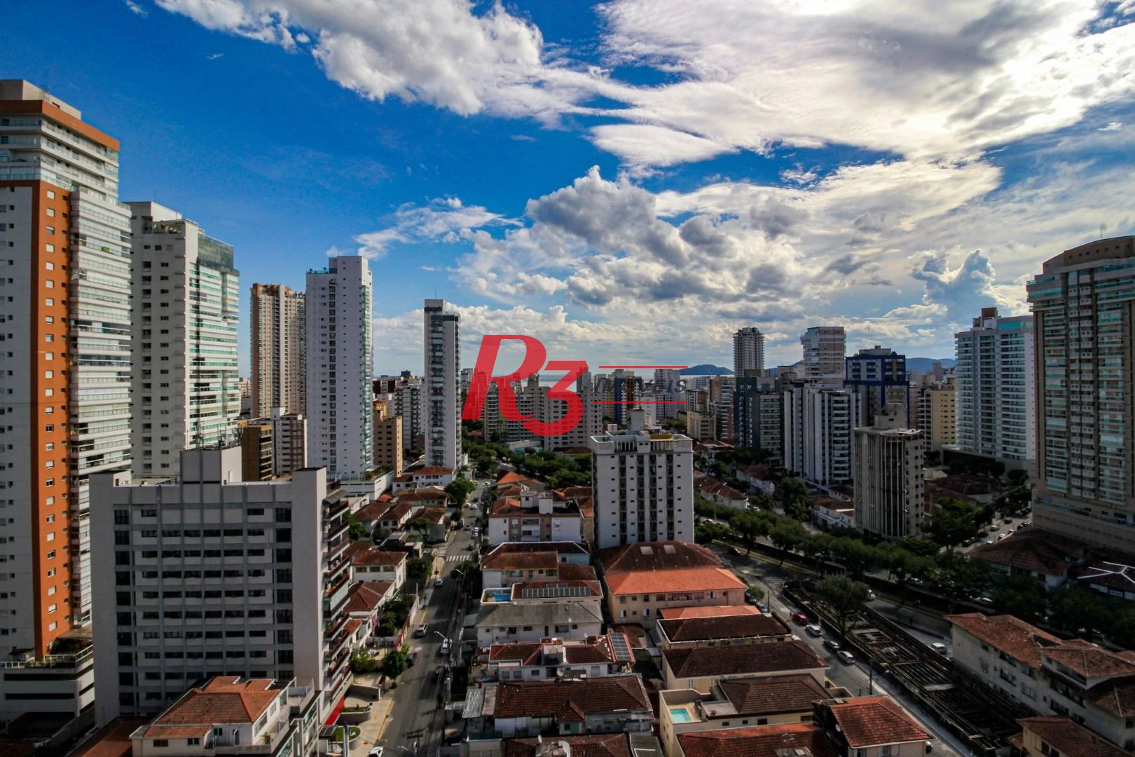 Apartamento Garden com 2 dormitórios à venda, 94 m² por R$ 720.000 - Embaré - Santos/SP