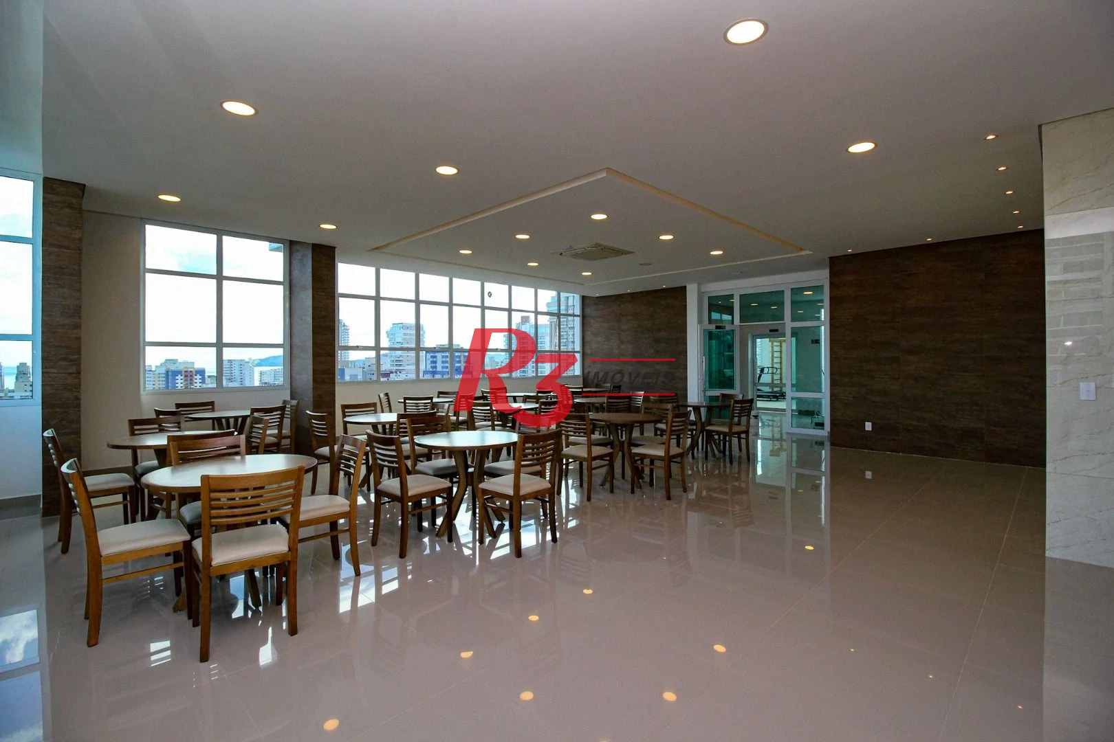Apartamento Garden com 2 dormitórios à venda, 94 m² por R$ 720.000 - Embaré - Santos/SP