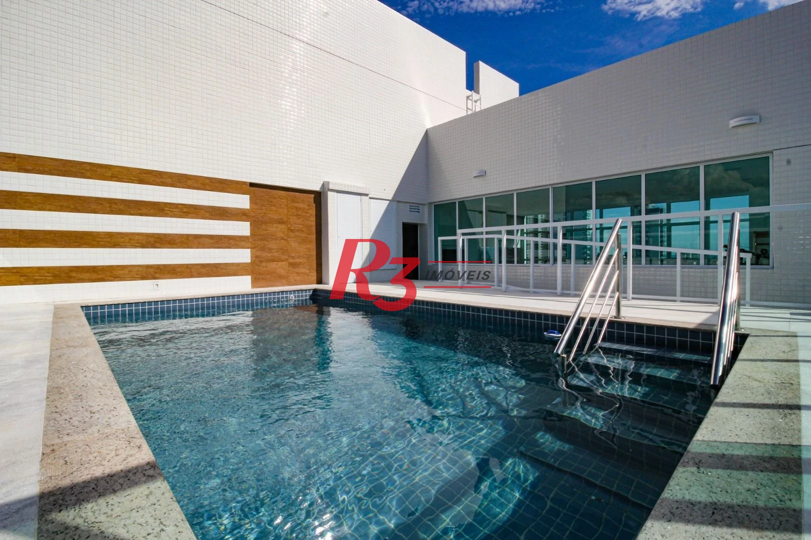 Apartamento Garden com 2 dormitórios à venda, 94 m² por R$ 720.000 - Embaré - Santos/SP