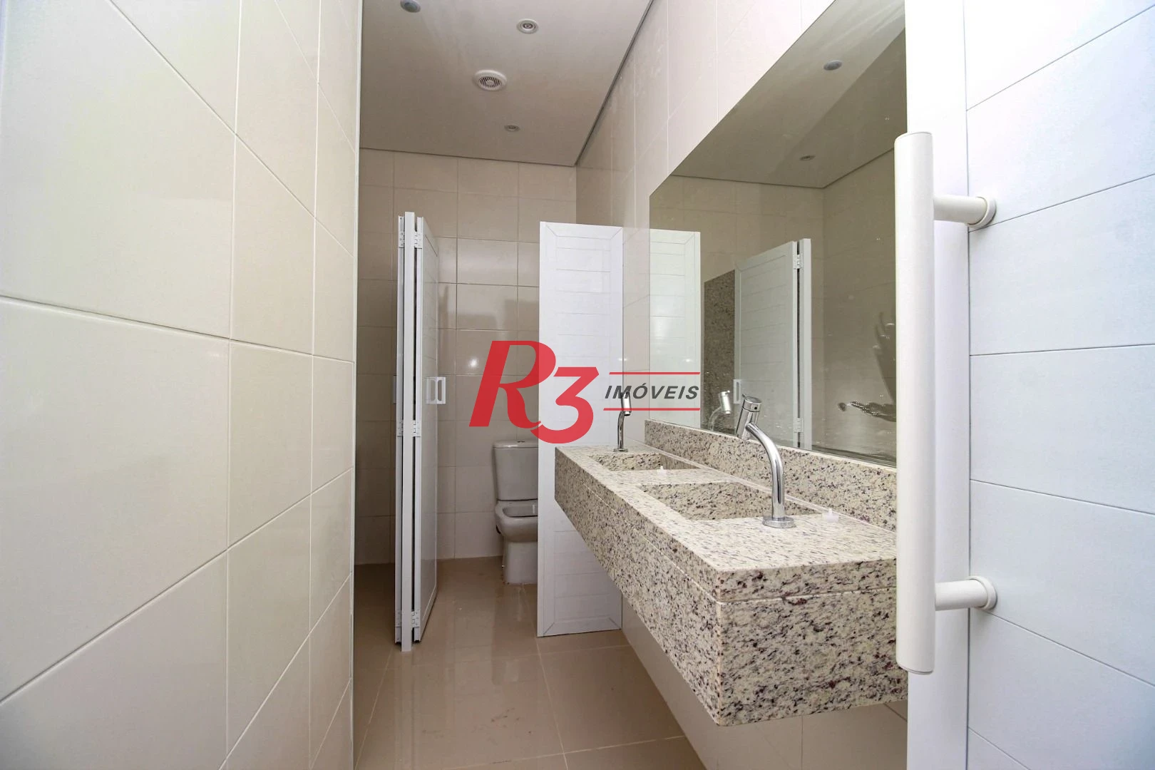 Apartamento Garden com 2 dormitórios à venda, 94 m² por R$ 720.000 - Embaré - Santos/SP