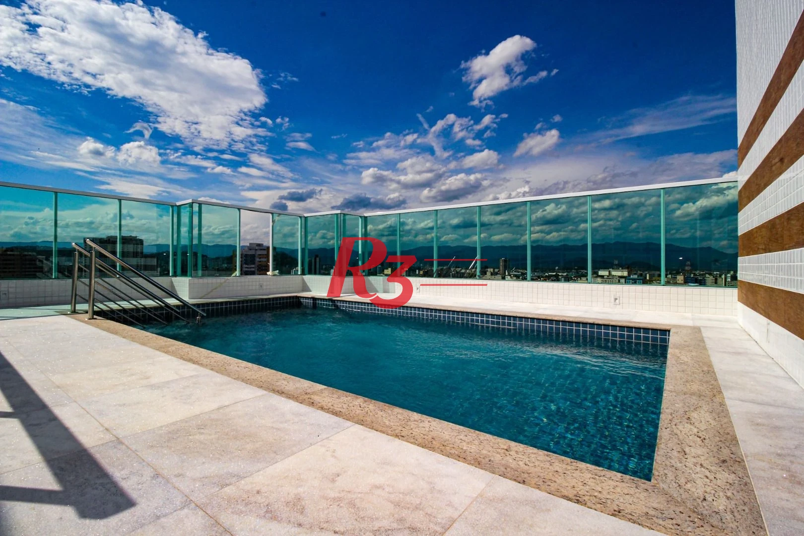 Apartamento Garden com 2 dormitórios à venda, 94 m² por R$ 720.000 - Embaré - Santos/SP
