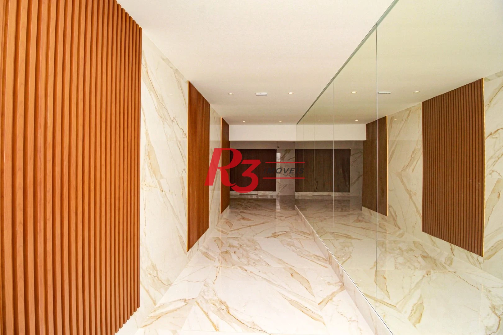 Apartamento Garden com 2 dormitórios à venda, 94 m² por R$ 720.000 - Embaré - Santos/SP