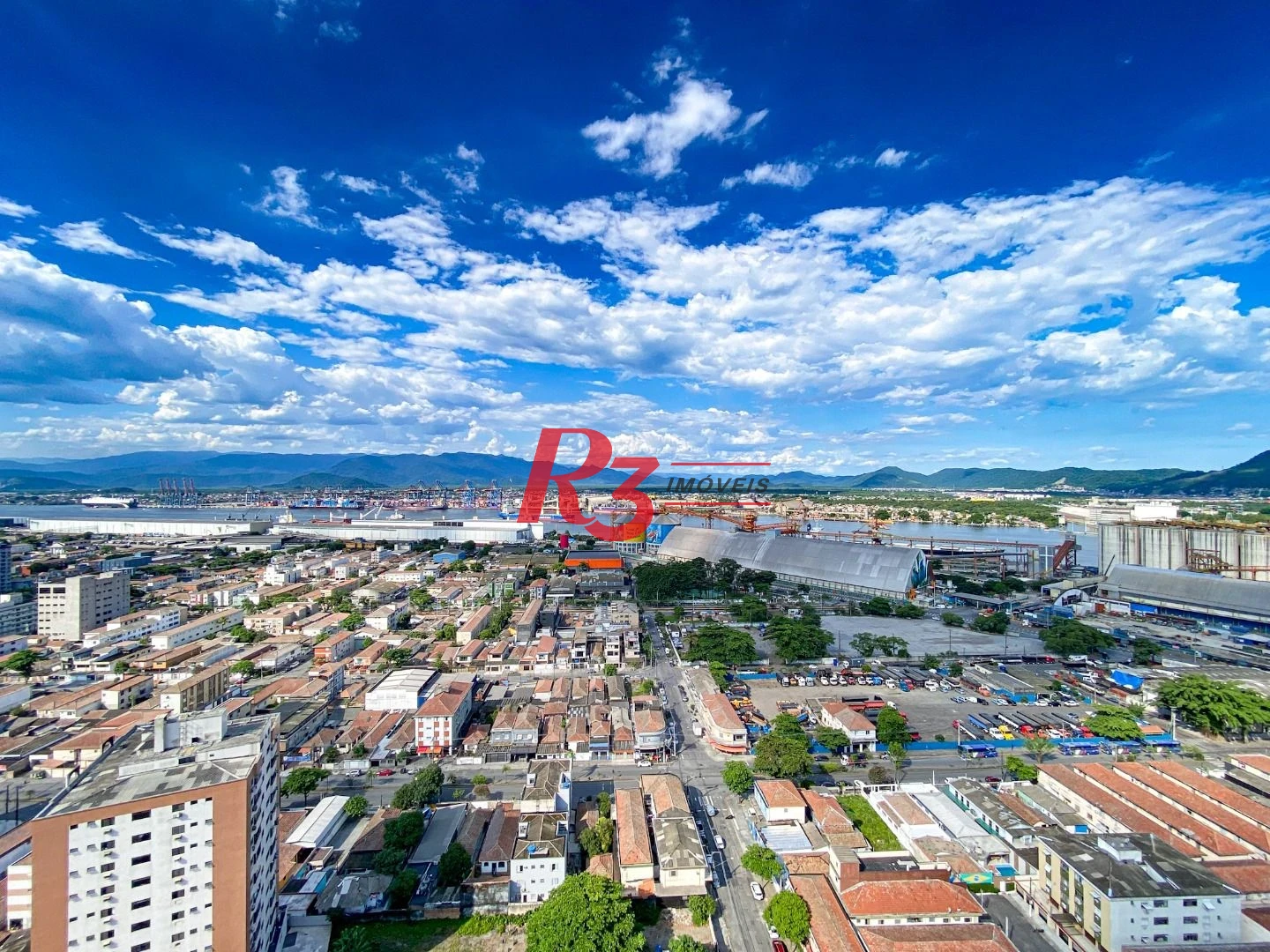 Apartamento com 2 dormitórios à venda, 84 m² por R$ 795.000,00 - Ponta da Praia - Santos/SP