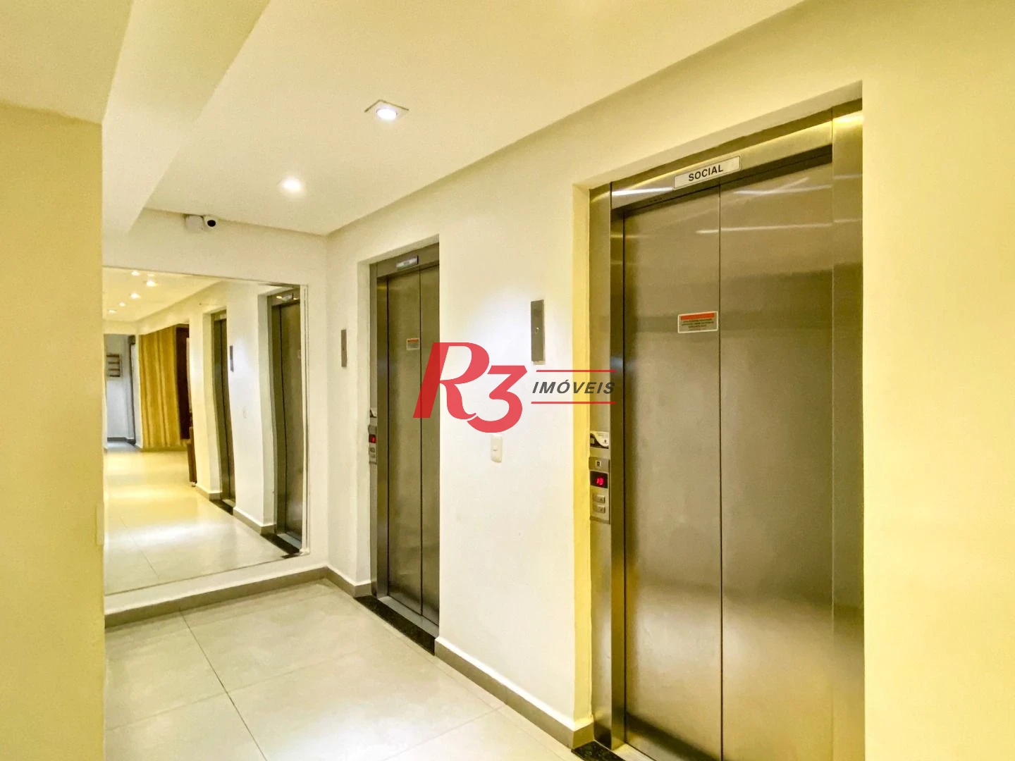 Apartamento com 2 dormitórios à venda, 84 m² por R$ 795.000,00 - Ponta da Praia - Santos/SP