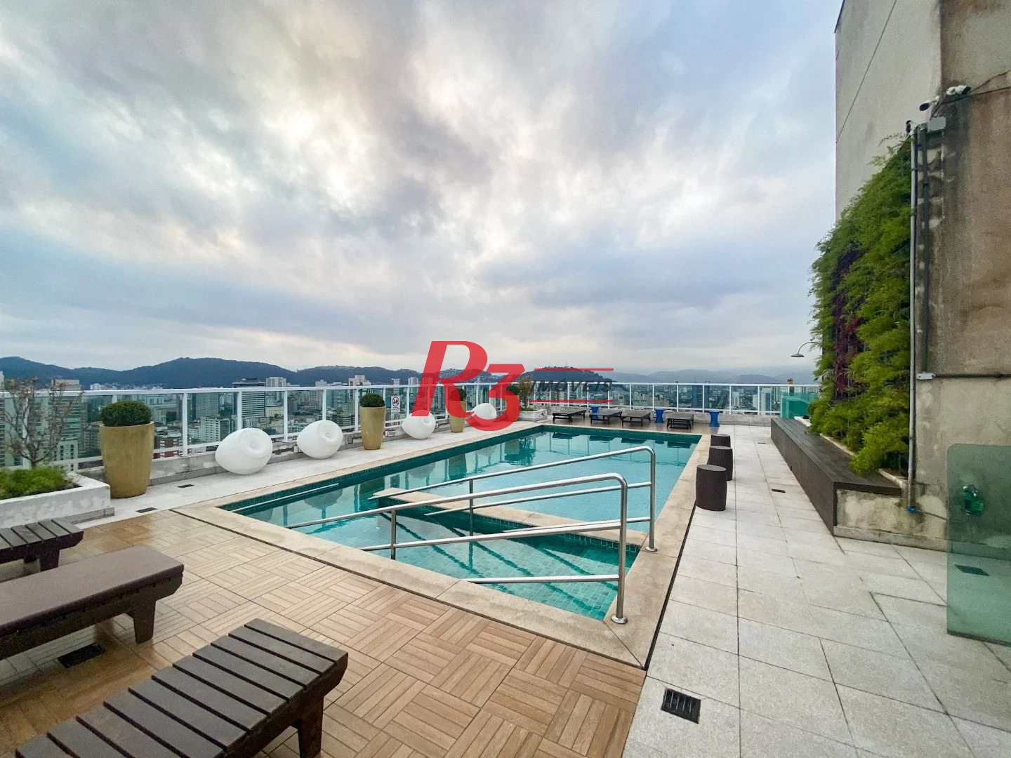 Cobertura com 2 dormitórios para alugar, 90 m² por R$ 7.000,00/mês - Boqueirão - Santos/SP