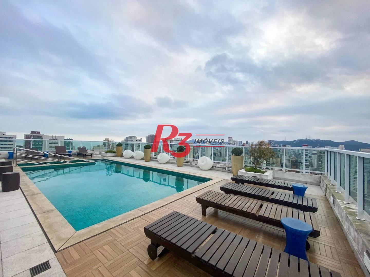 Cobertura com 2 dormitórios para alugar, 90 m² por R$ 7.000,00/mês - Boqueirão - Santos/SP