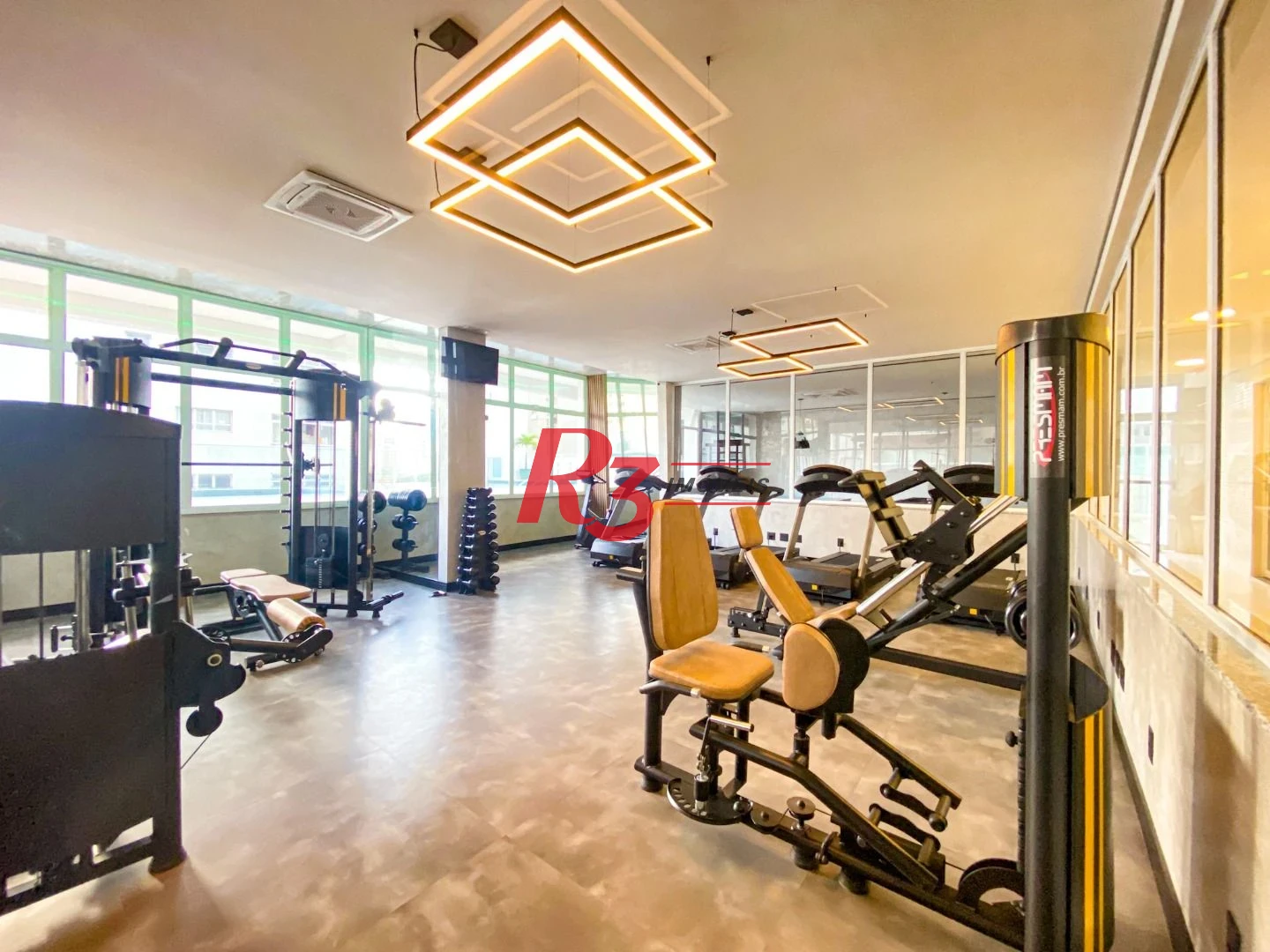 Apartamento com 2 dormitórios à venda, 107 m² por R$ 1.720.000,00 - Pompéia - Santos/SP