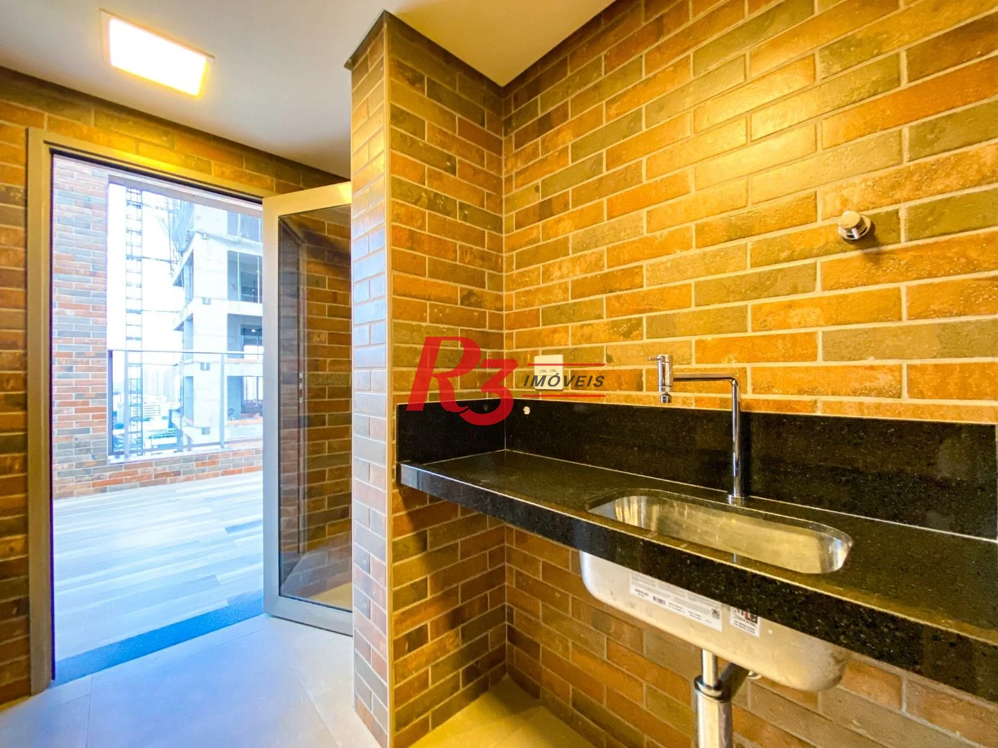 Apartamento com 1 dormitório à venda, 60 m² por R$ 880.000,00 - Aparecida - Santos/SP