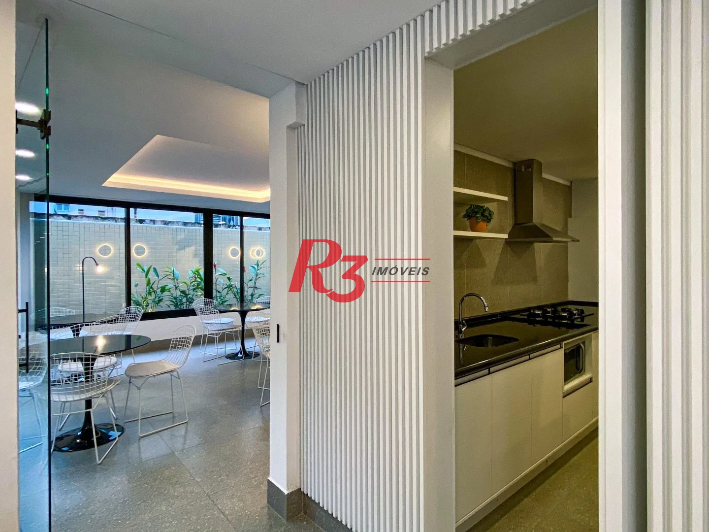 Apartamento Garden com 2 dormitórios à venda, 95 m² por R$ 1.400.000,00 - José Menino - Santos/SP