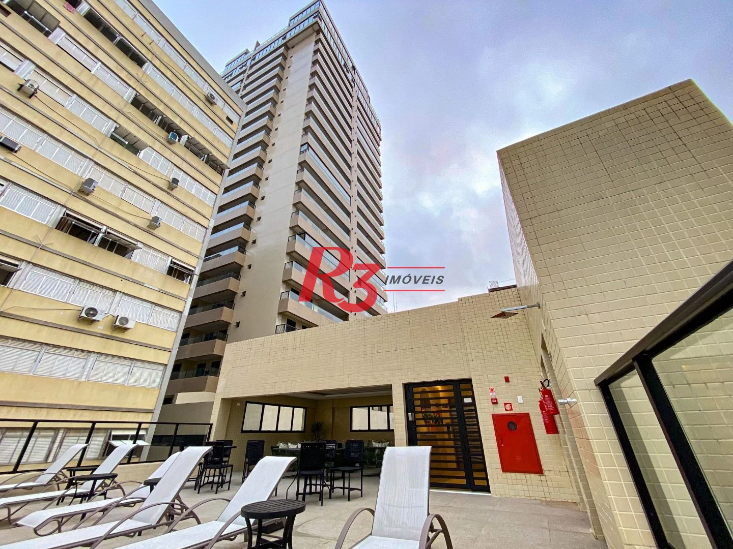 Apartamento Garden com 2 dormitórios à venda, 95 m² por R$ 1.400.000,00 - José Menino - Santos/SP