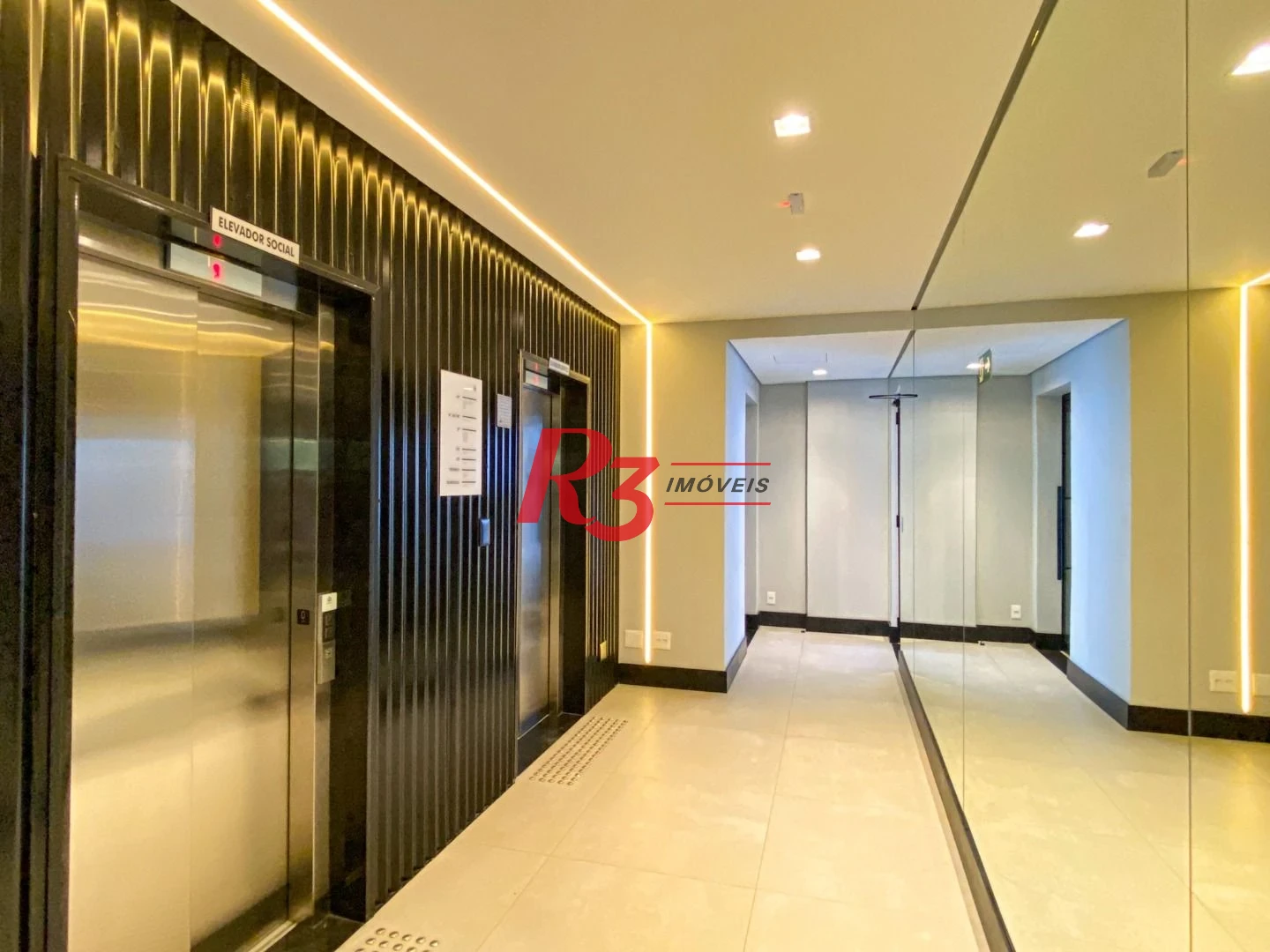 Apartamento com 1 suíte + lavabo -  à venda, 59 m² por R$ 890.000,00 - Ponta da Praia - Santos/SP