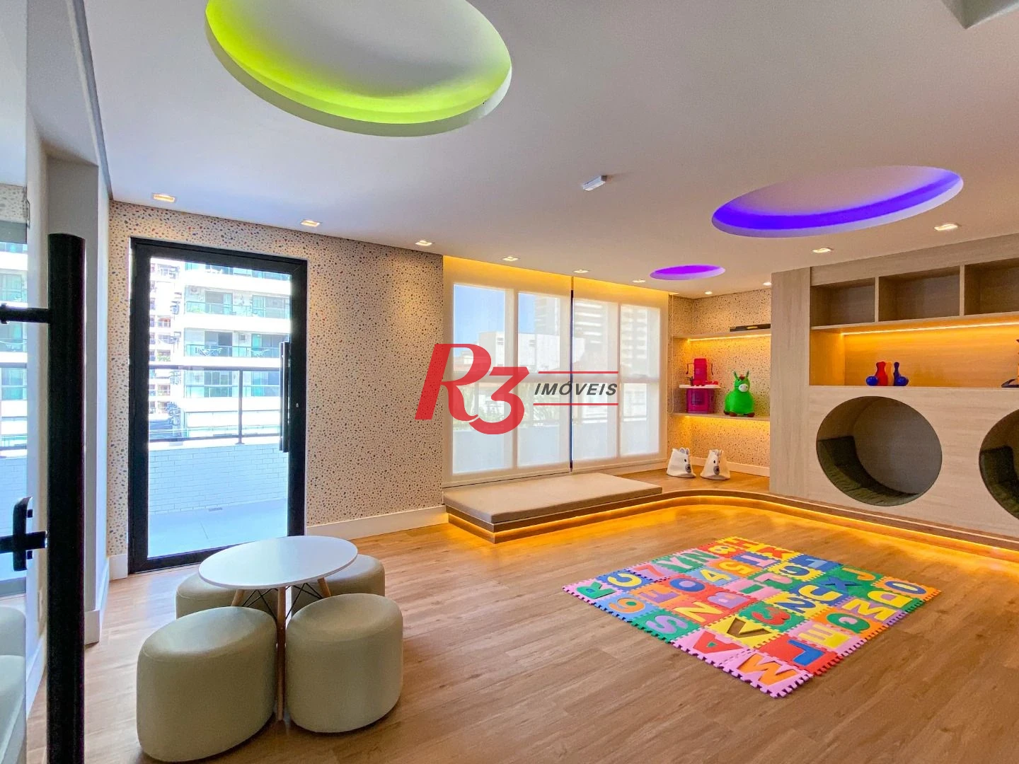 Apartamento com 1 suíte + lavabo -  à venda, 59 m² por R$ 890.000,00 - Ponta da Praia - Santos/SP