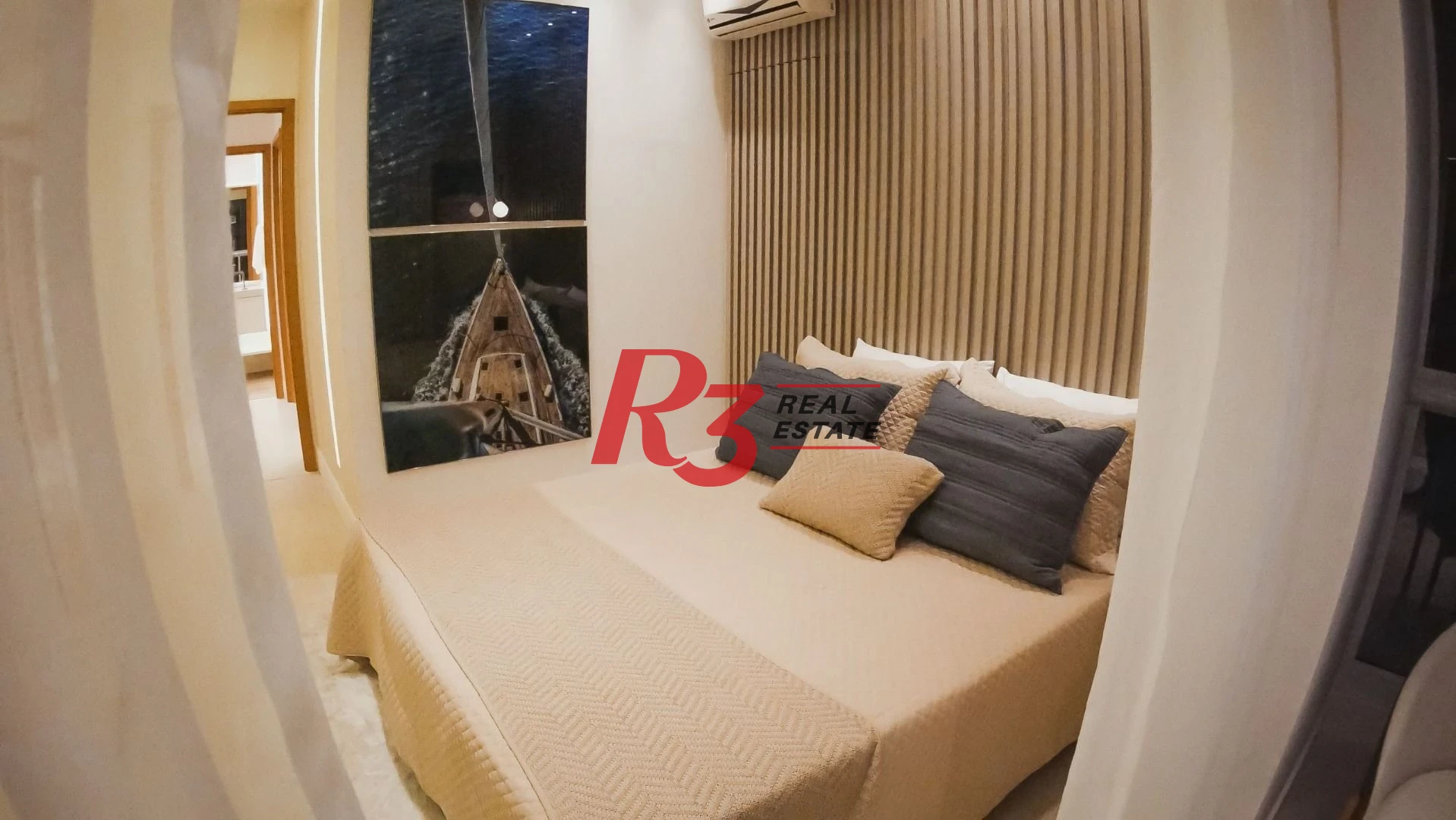 Apartamento com 2 dormitórios à venda, 72 m² por R$ 720.000,00 - Encruzilhada - Santos/SP