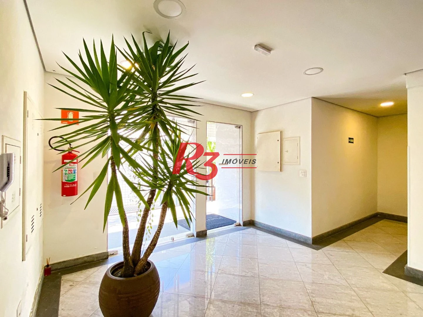 Apartamento com 2 dormitórios para alugar, 81 m² por R$ 5.300,00/mês - Boqueirão - Santos/SP