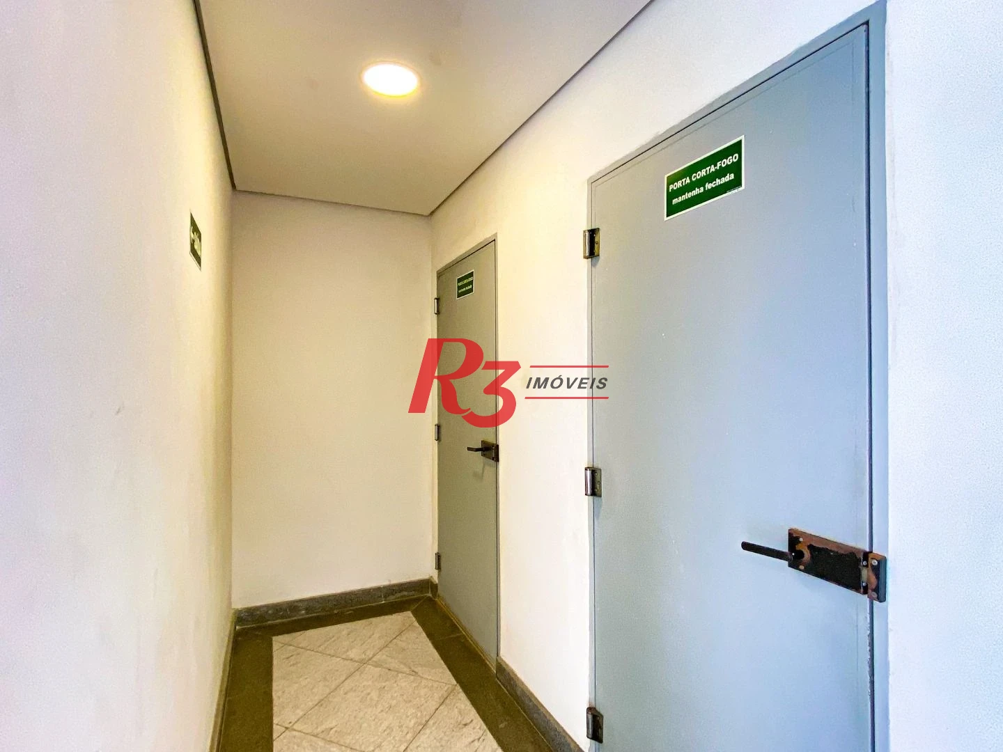 Apartamento com 2 dormitórios para alugar, 81 m² por R$ 5.300,00/mês - Boqueirão - Santos/SP