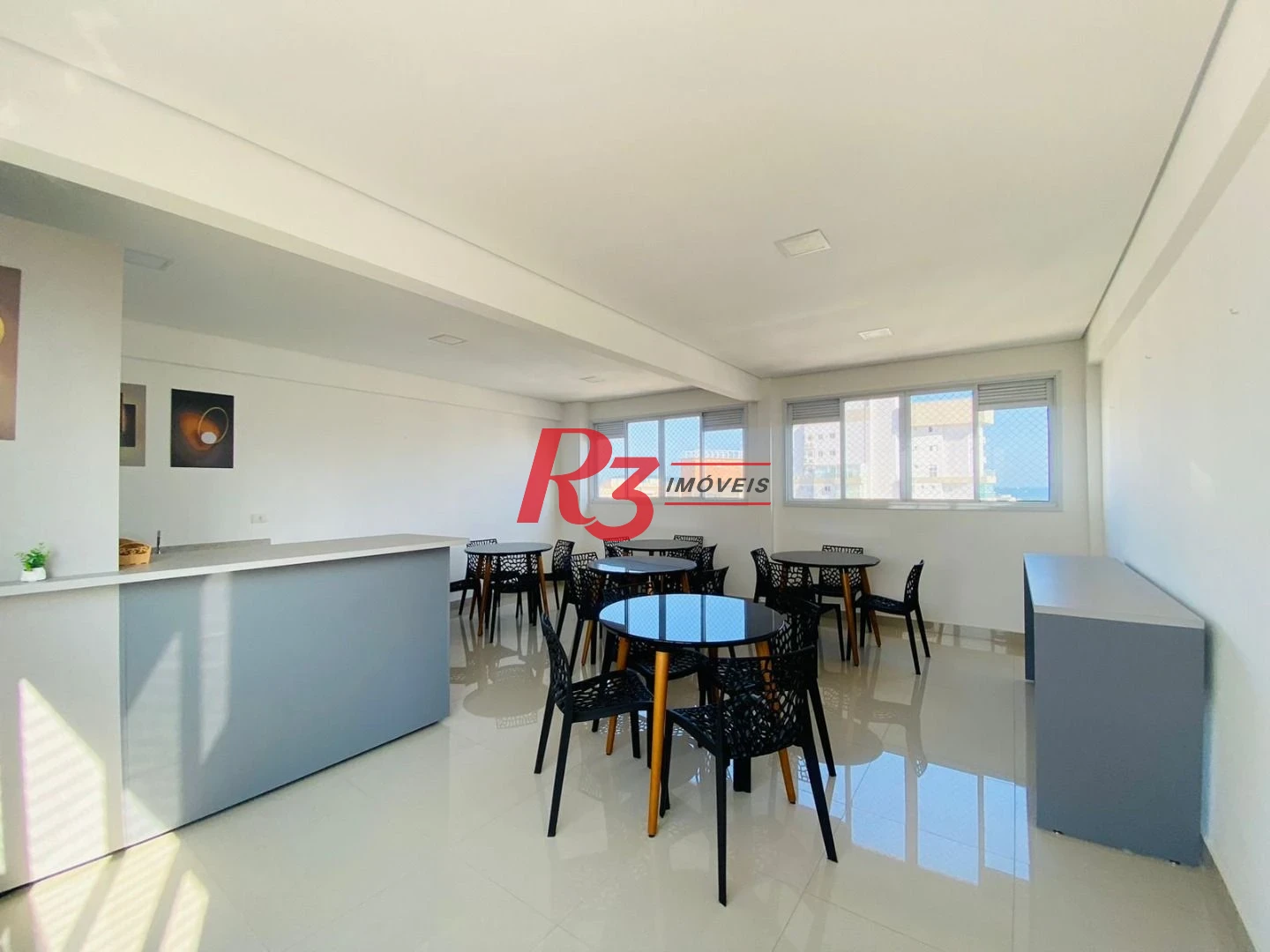 Apartamento com 2 dormitórios para alugar, 81 m² por R$ 5.300,00/mês - Boqueirão - Santos/SP